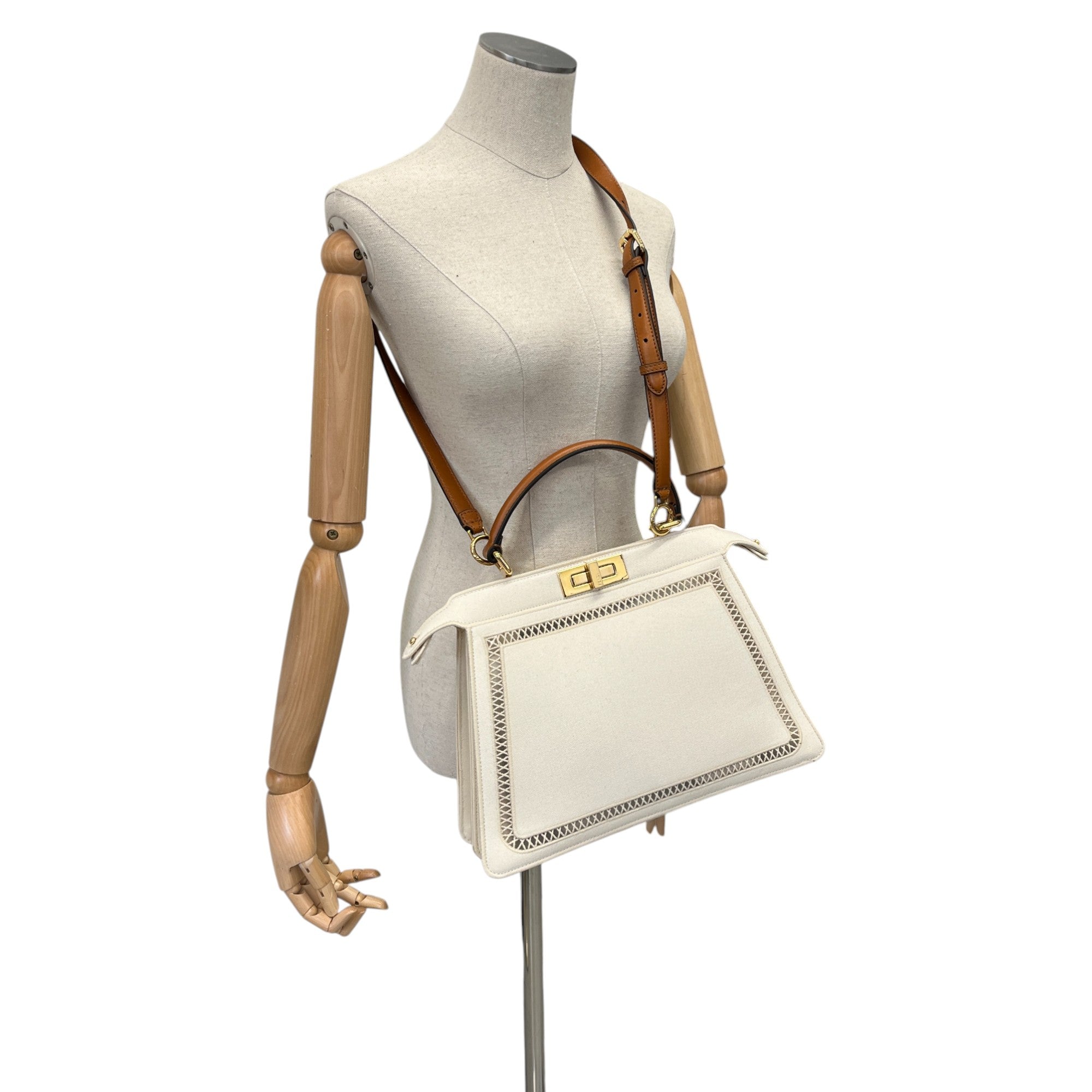 Women's Medium Peekaboo Handbag Cream