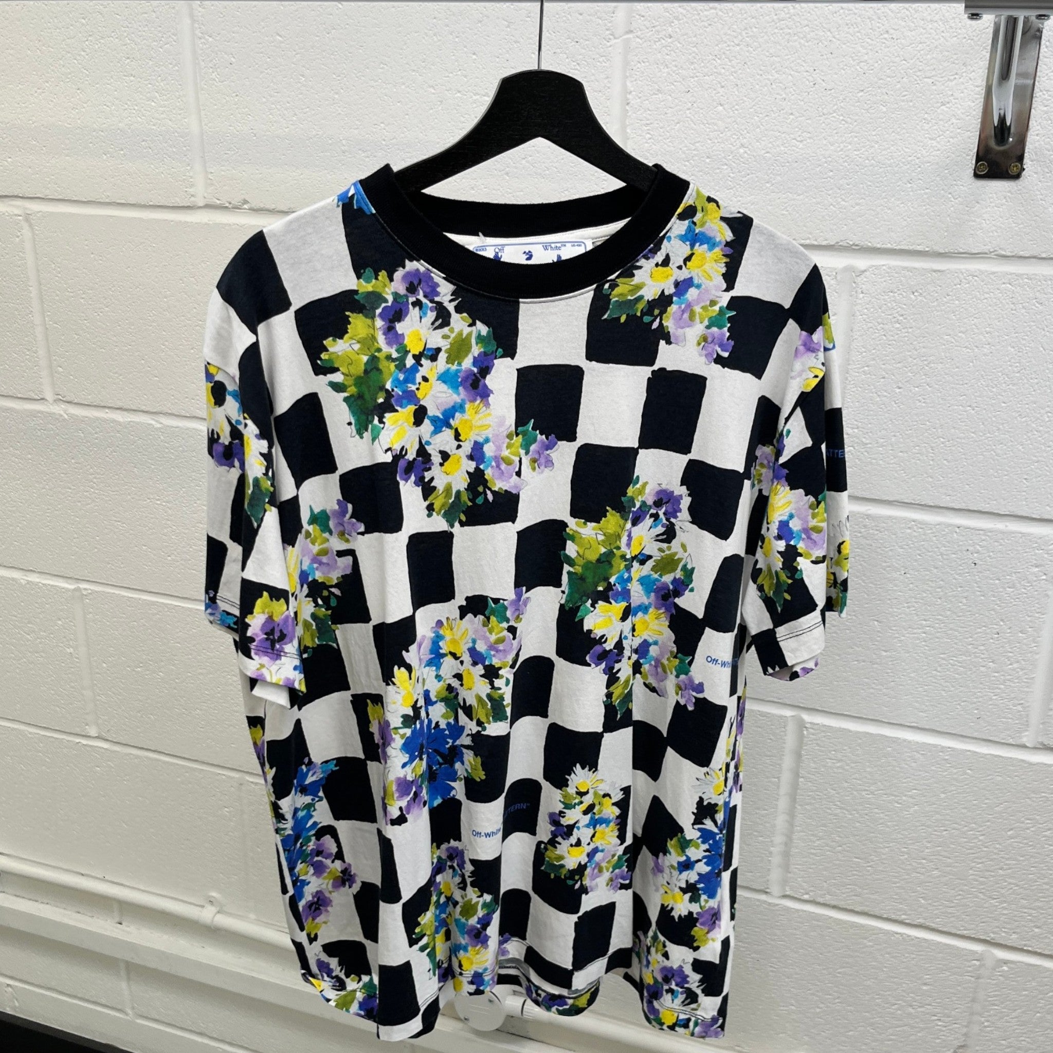 Men's Check Flowers T-Shirt White Size XS