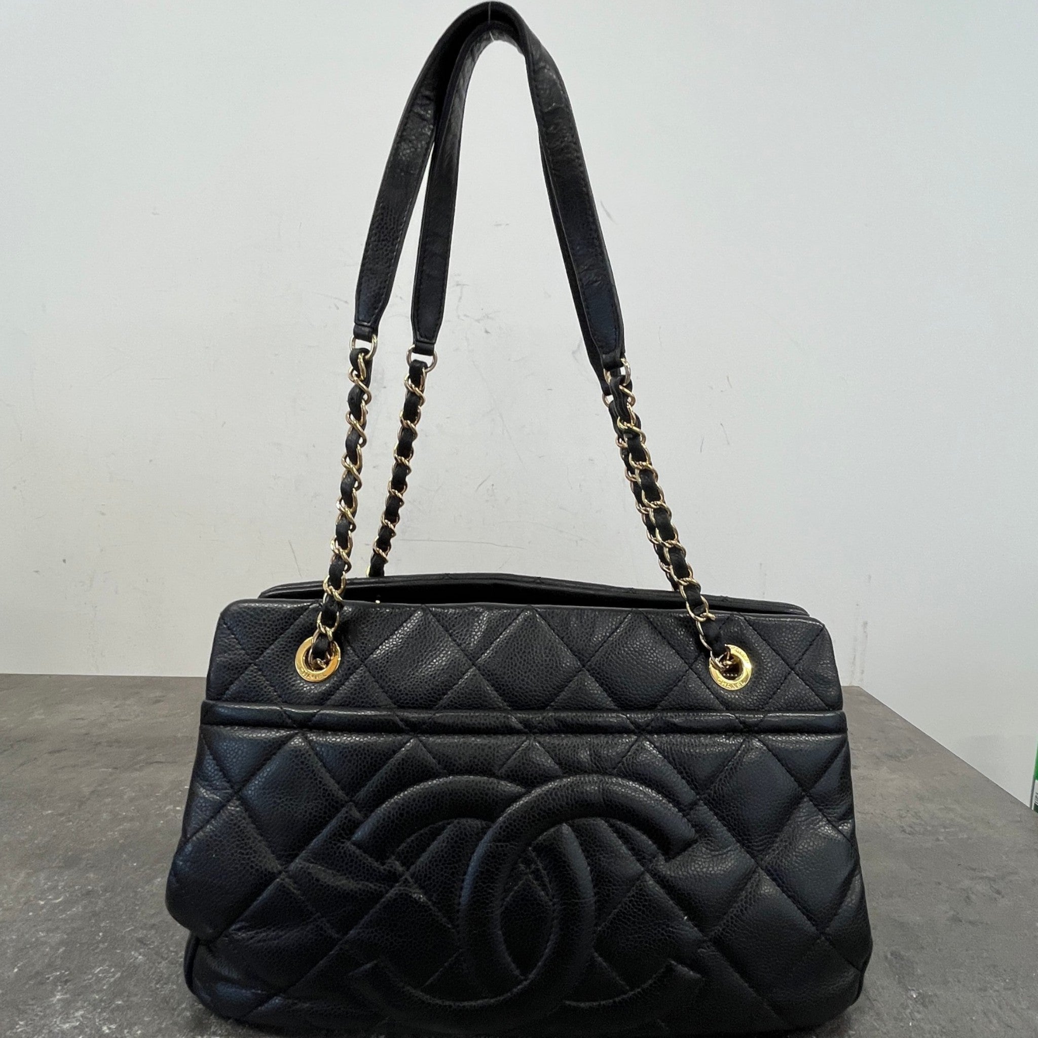 Women's Timeless Cc Chain Caviar Bag Black