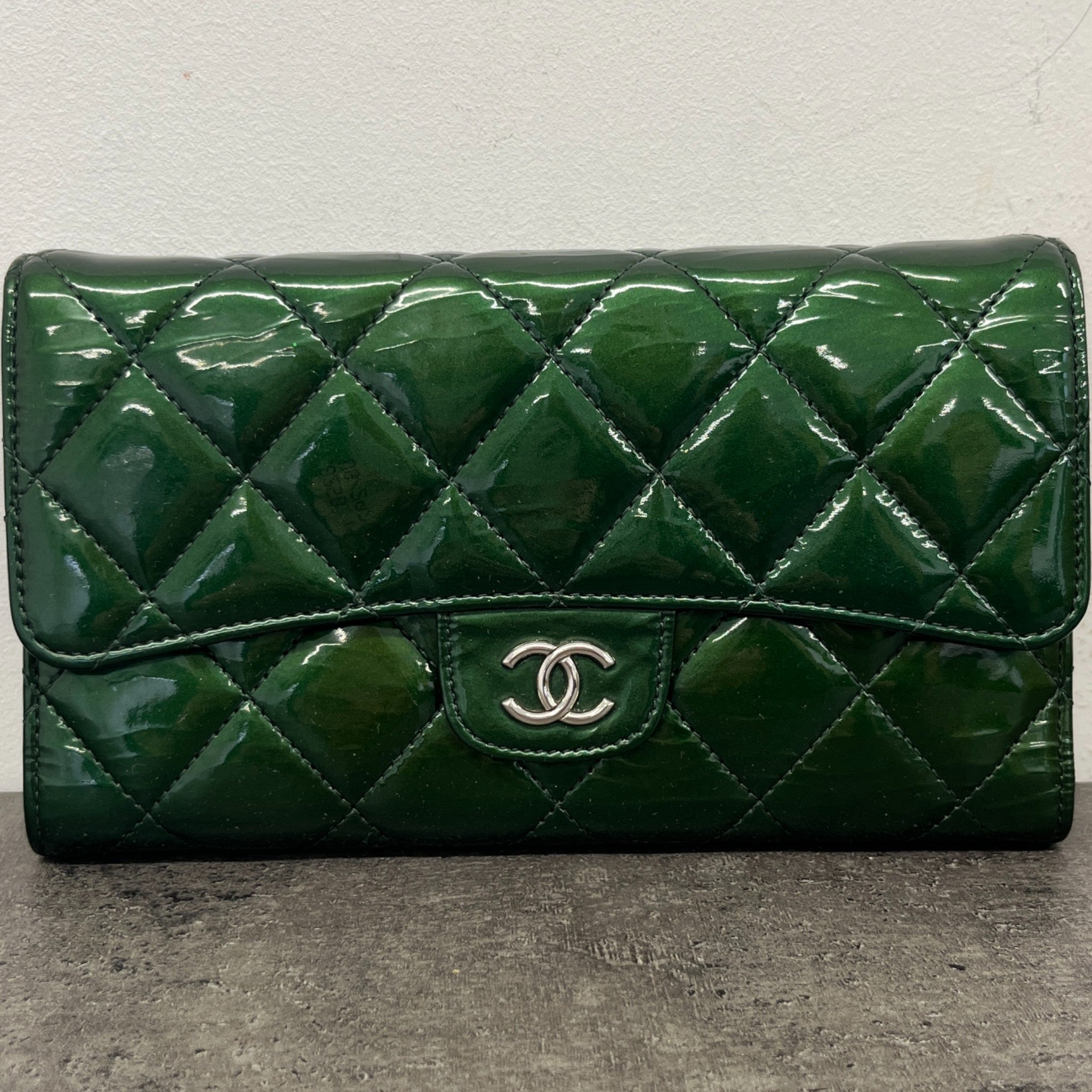 Women's Quilted Classic Flap Emerald Purse Green