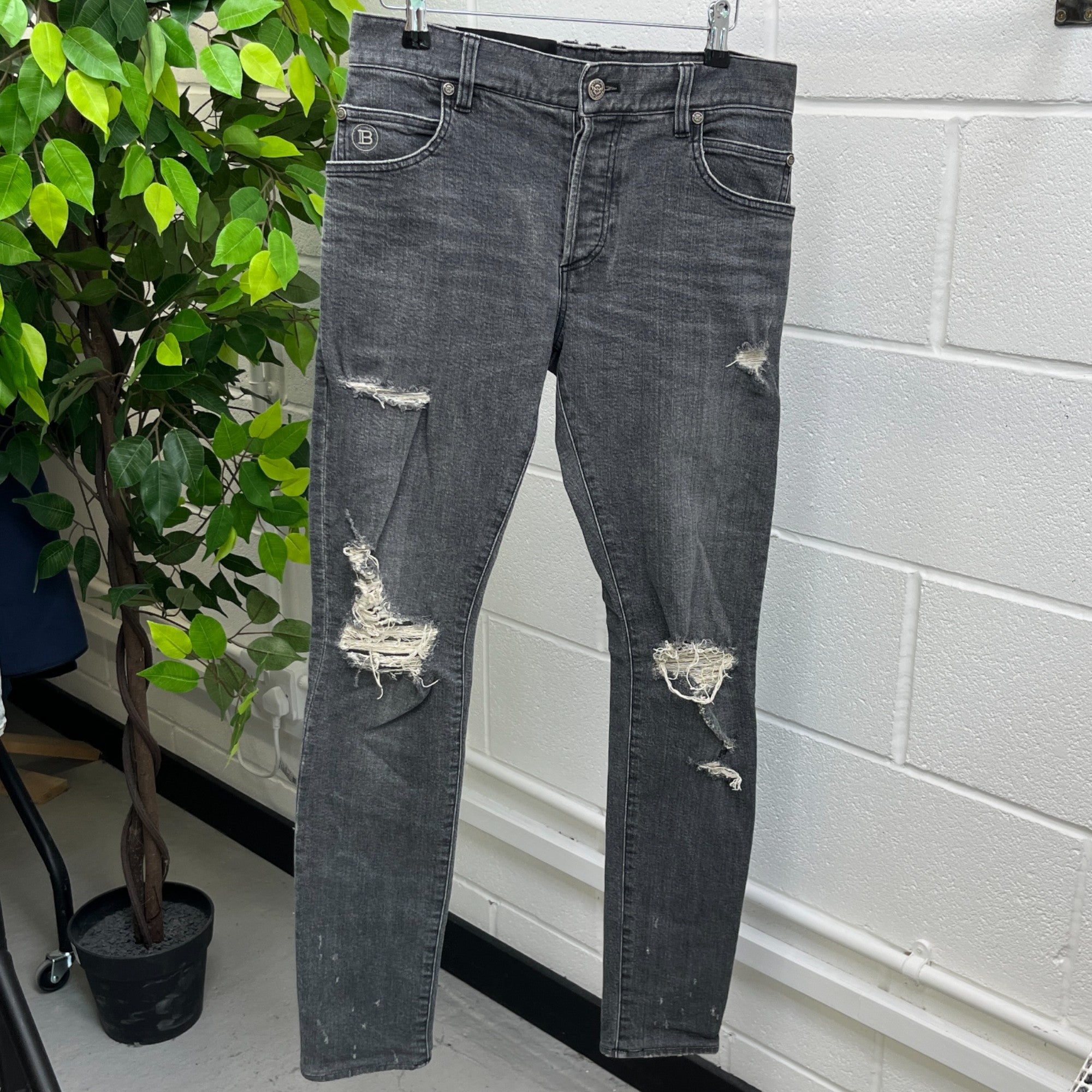 Men's Distressed Jeans Grey Size Waist 29"