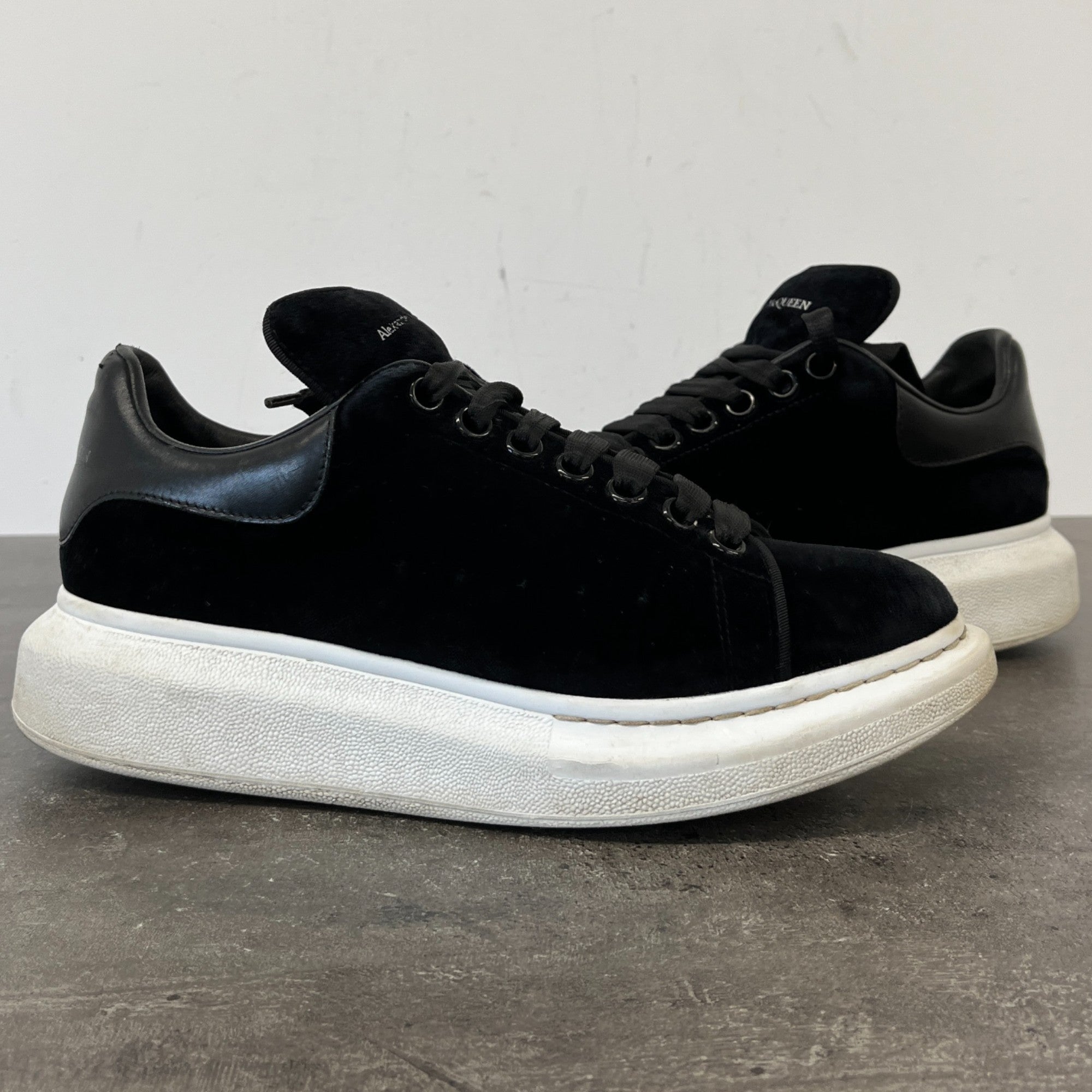 Women's Oversized Low Trainers Black Size EU 39 / UK 6