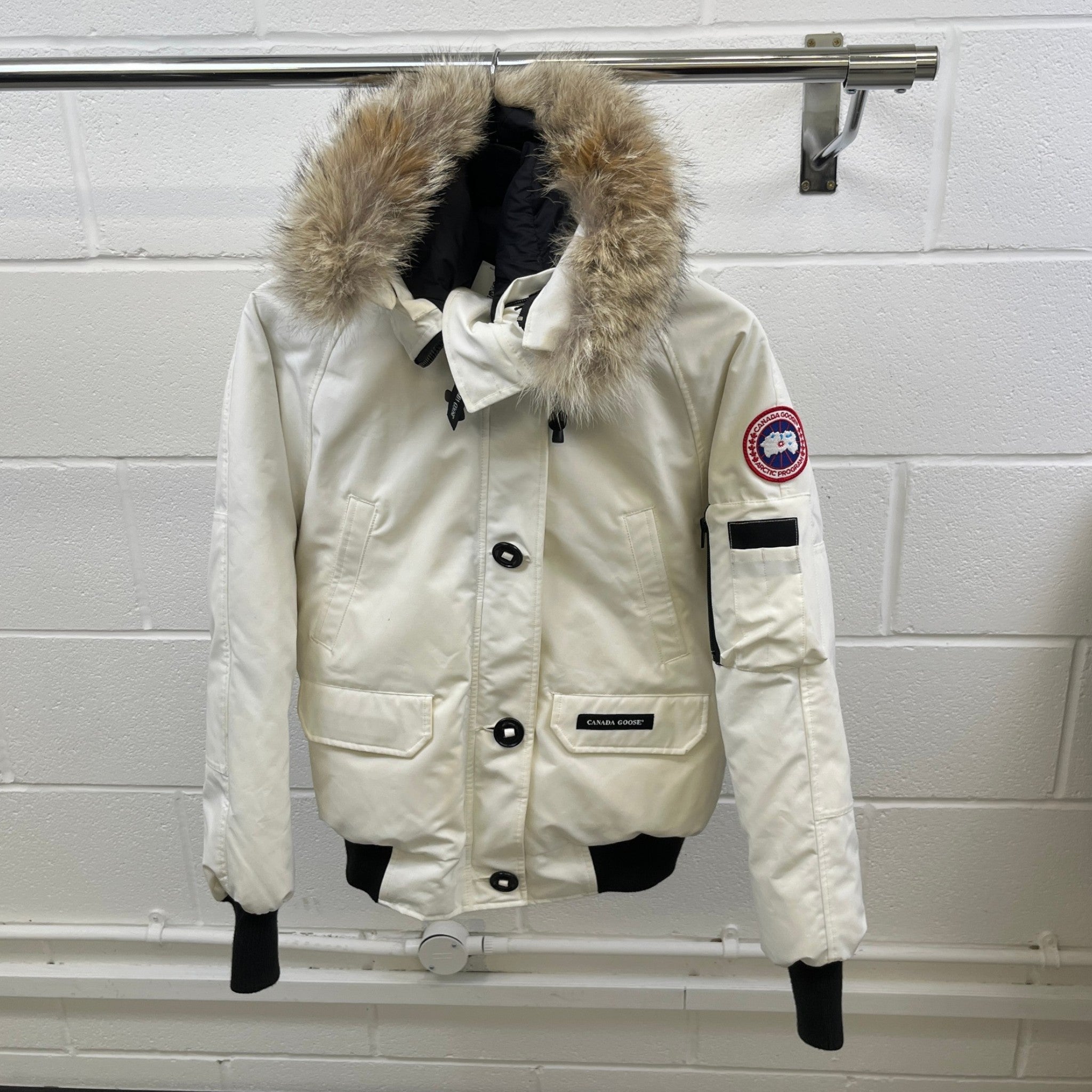 Men's Chilliwack Bomber Down Jacket White Size M