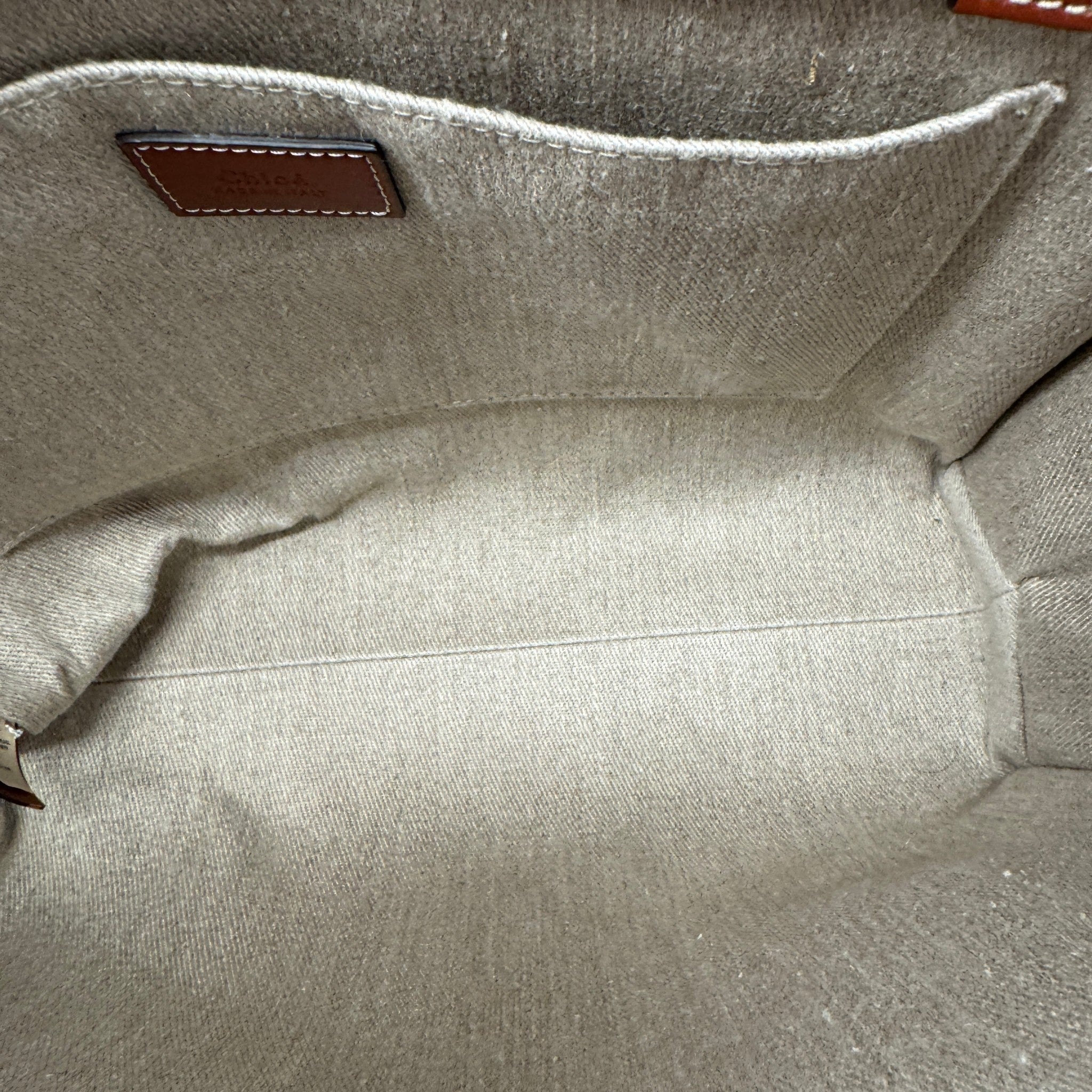Women's Woody Medium Tote Handbag Beige
