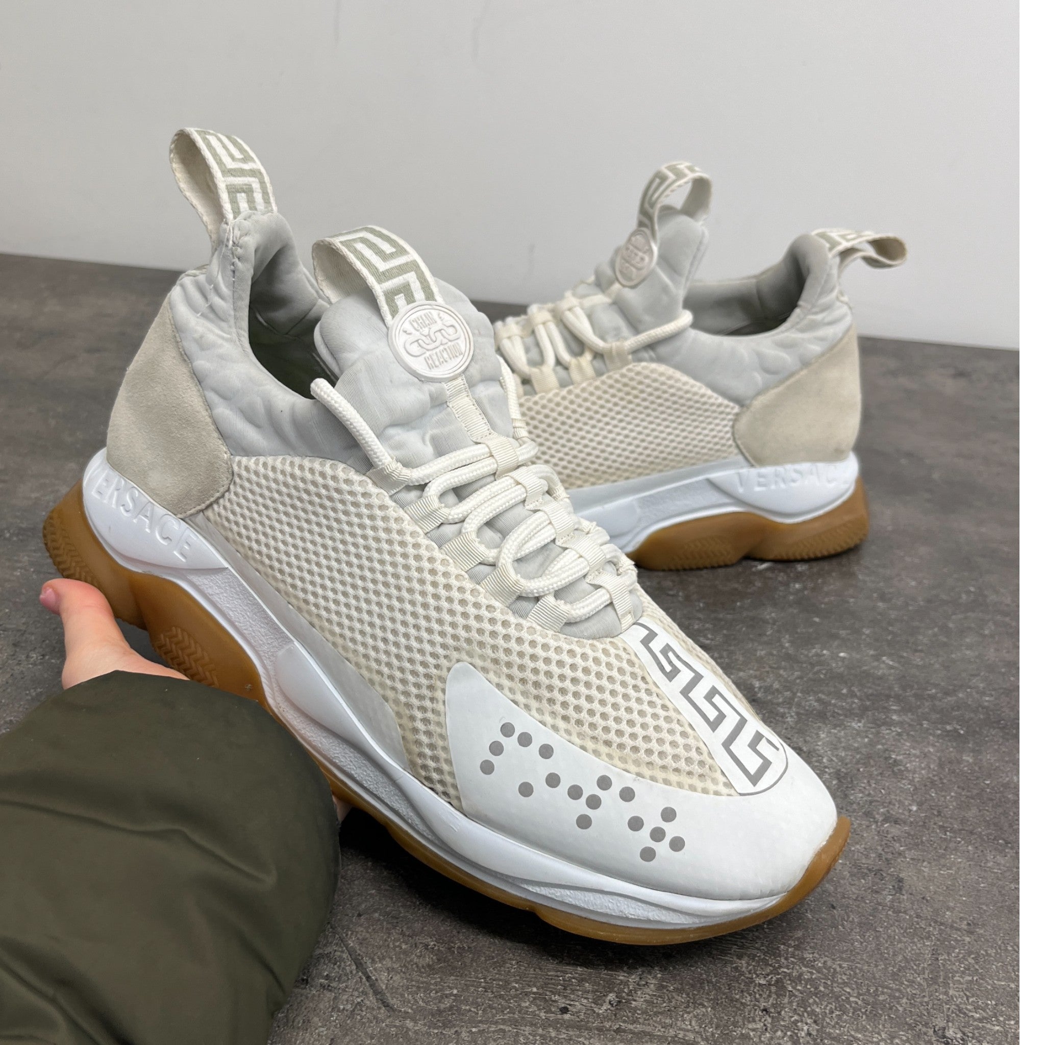 Men's Chain Reaction Low Trainers White Size EU 42.5 / UK 8.5