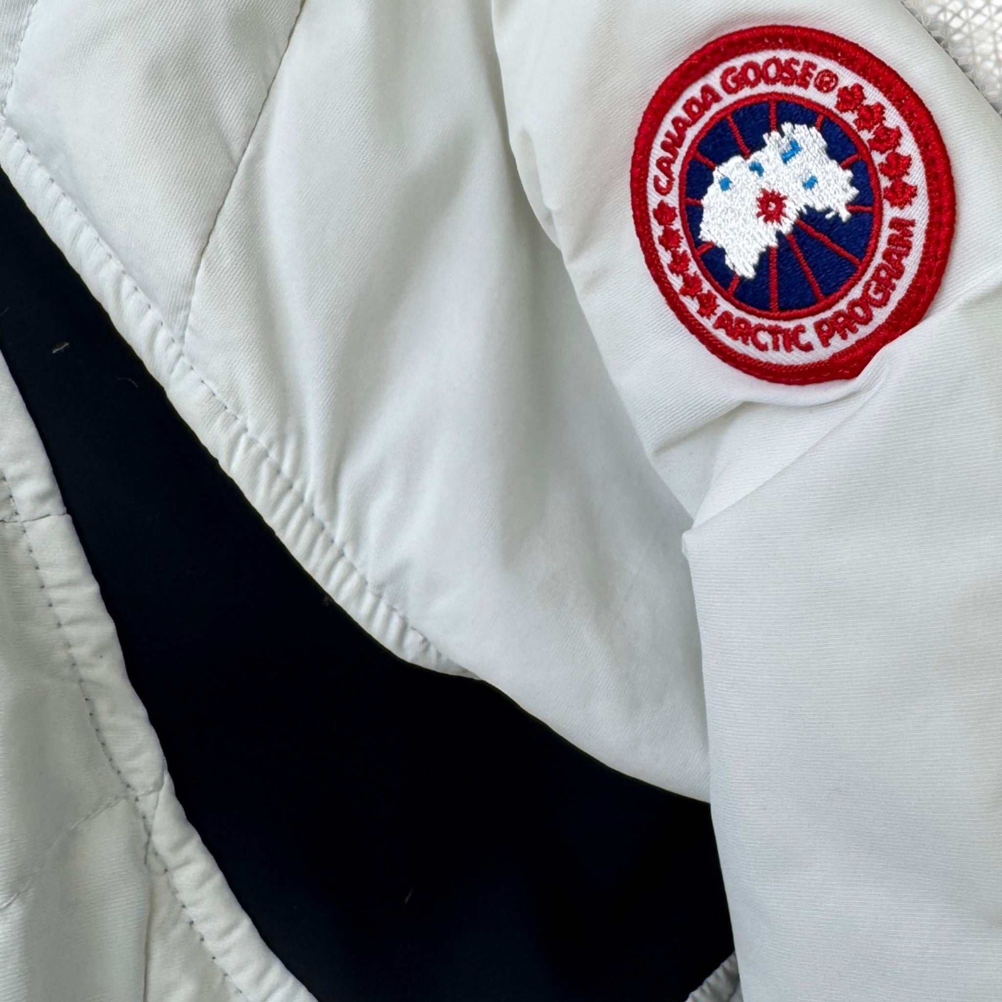 Women's Hybridge Base Down Jacket White Size M