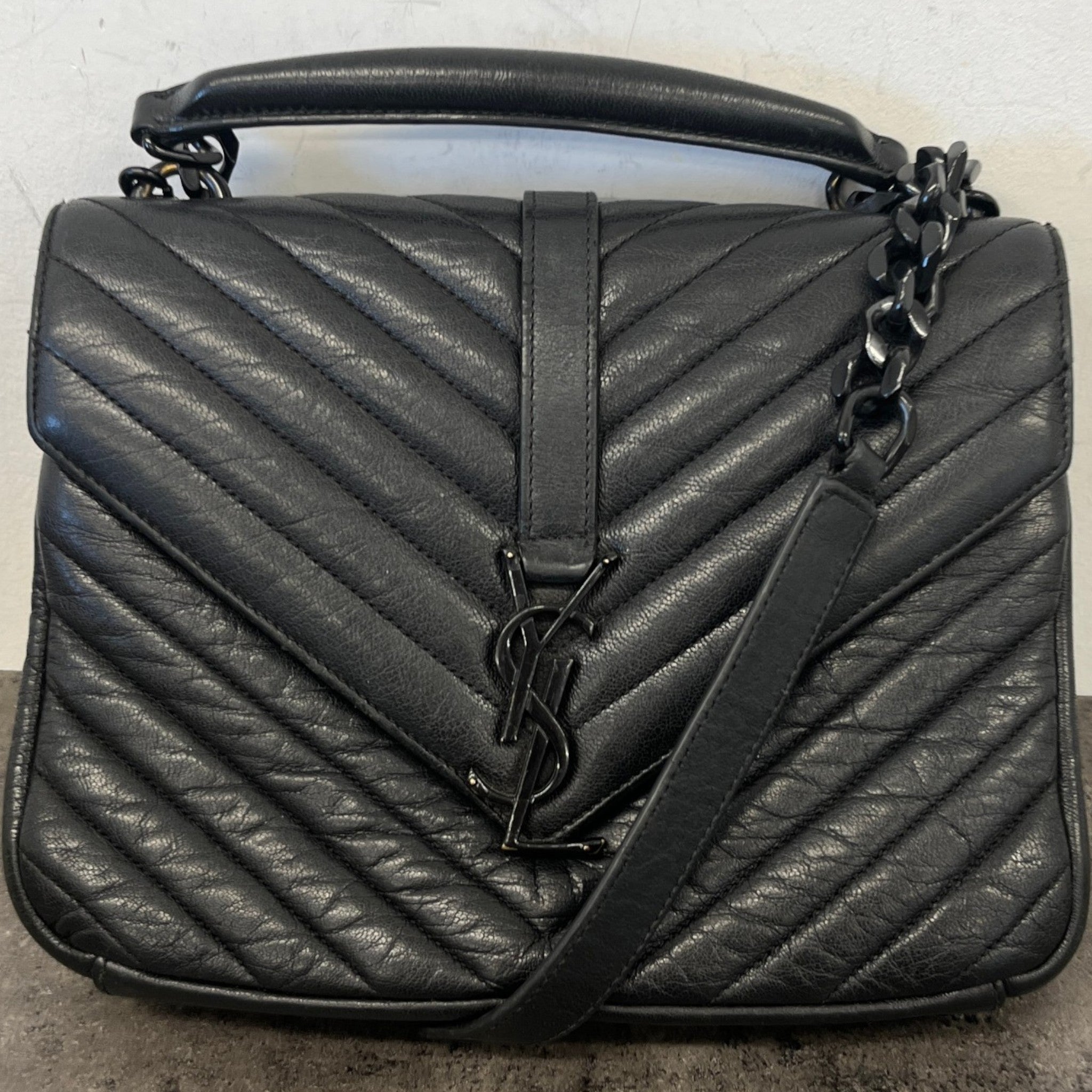 Women's College Medium Handbag Black