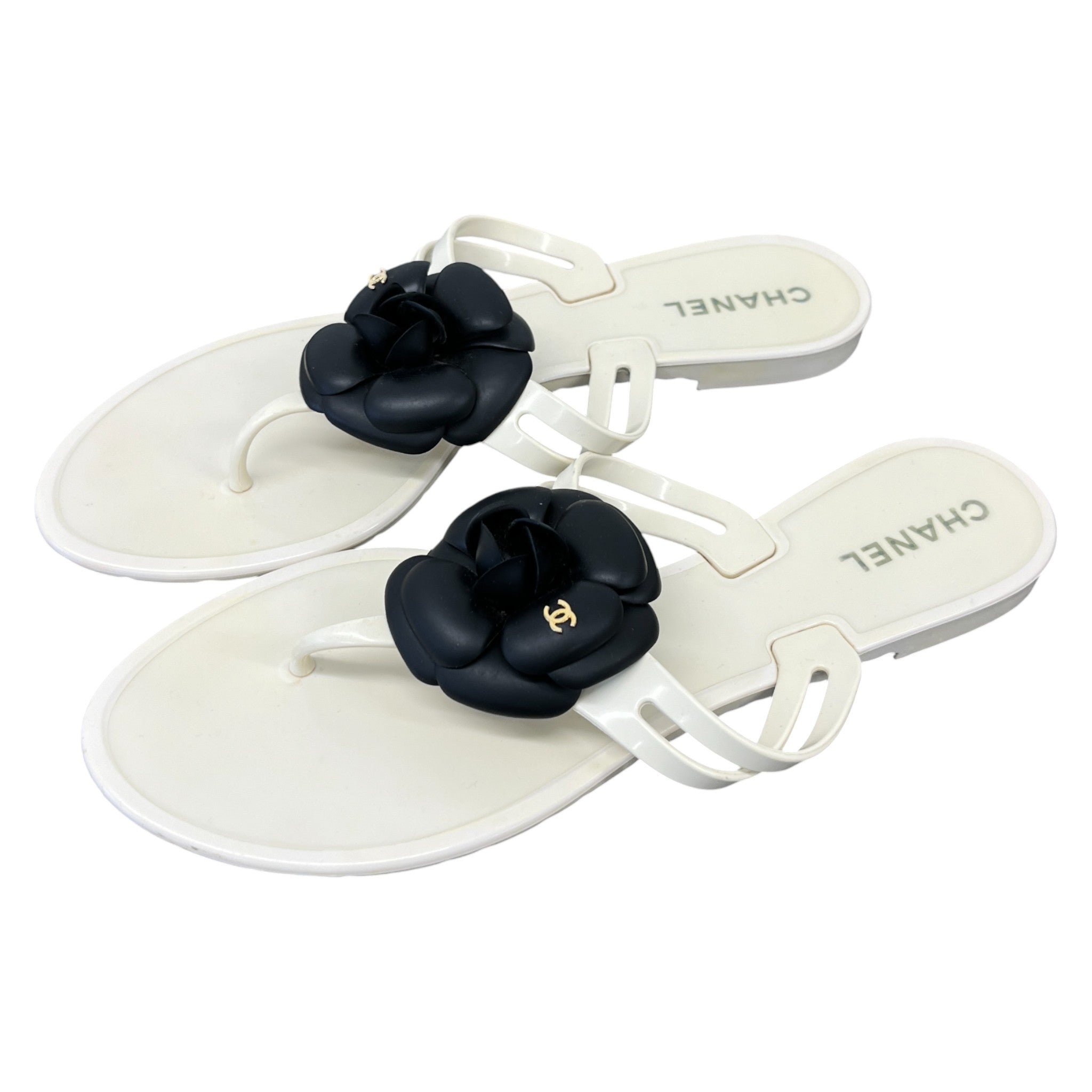 Women's Camellia Thong Sandals Cream Size EU 41 / UK 8