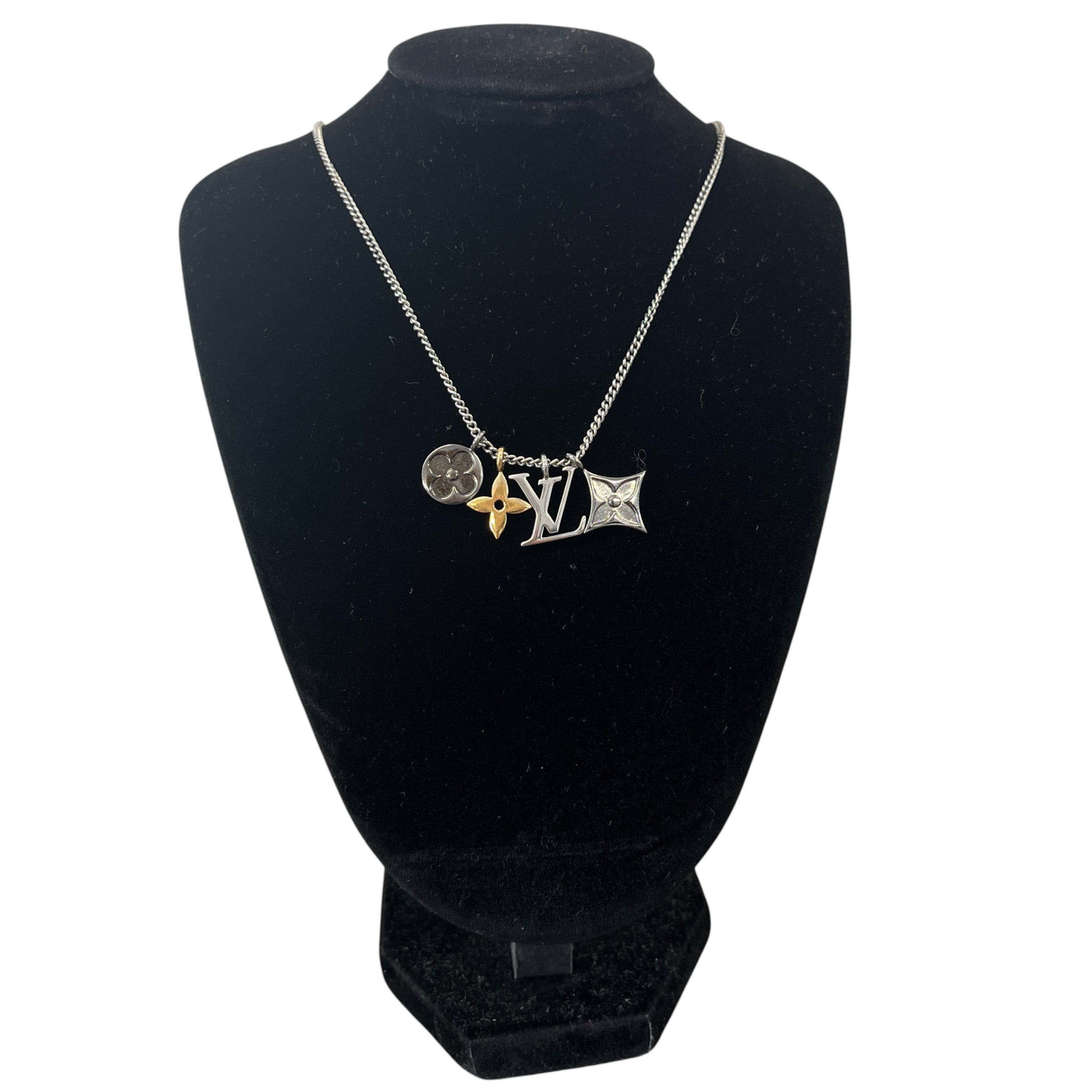 Men's Lv Instinct Pendant Necklace Silver