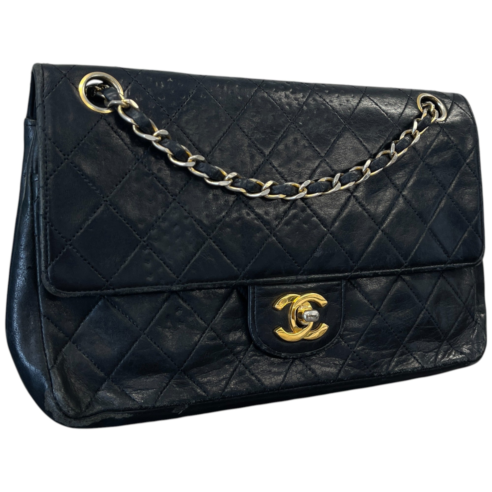 Women's Small Classic Flap Handbag Black