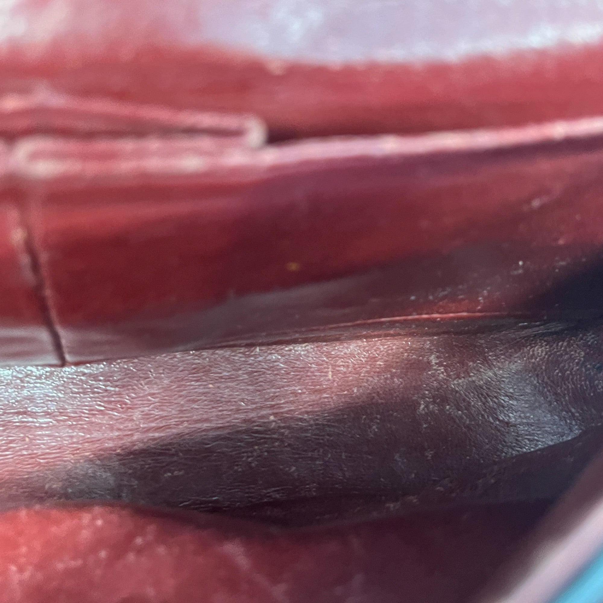 Women's Small Classic Flap Handbag Black