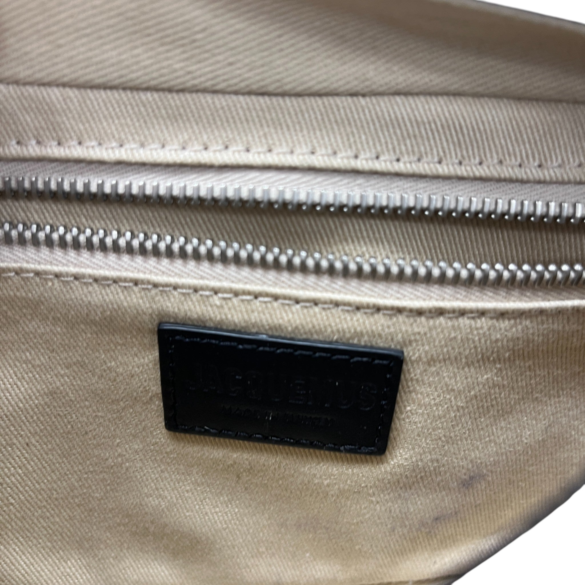 Men's The Horizontal Cuerda Messenger Bag Black