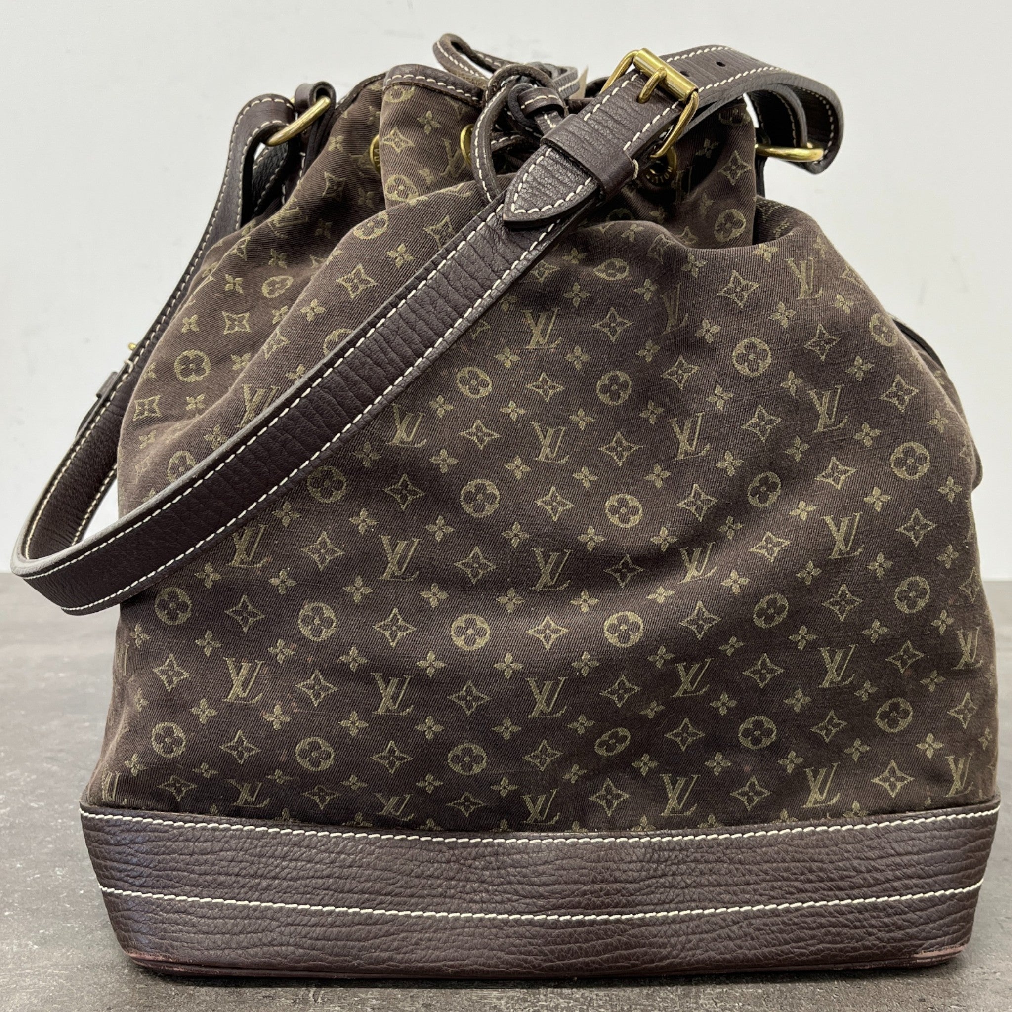 Women's Monogram Lin Noé Bucket Bag Brown