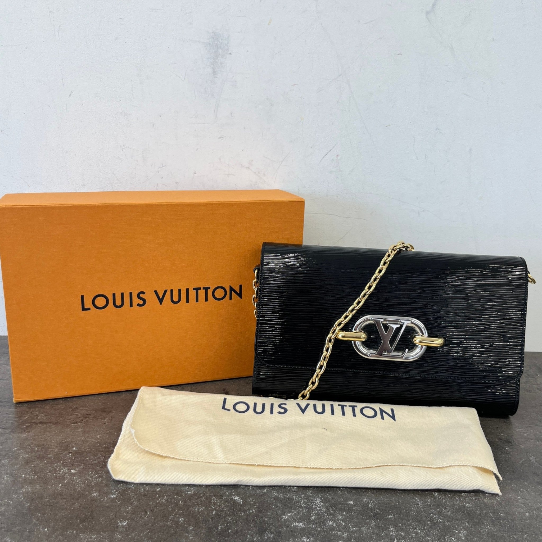 Women's Pochette Evening Bag Black