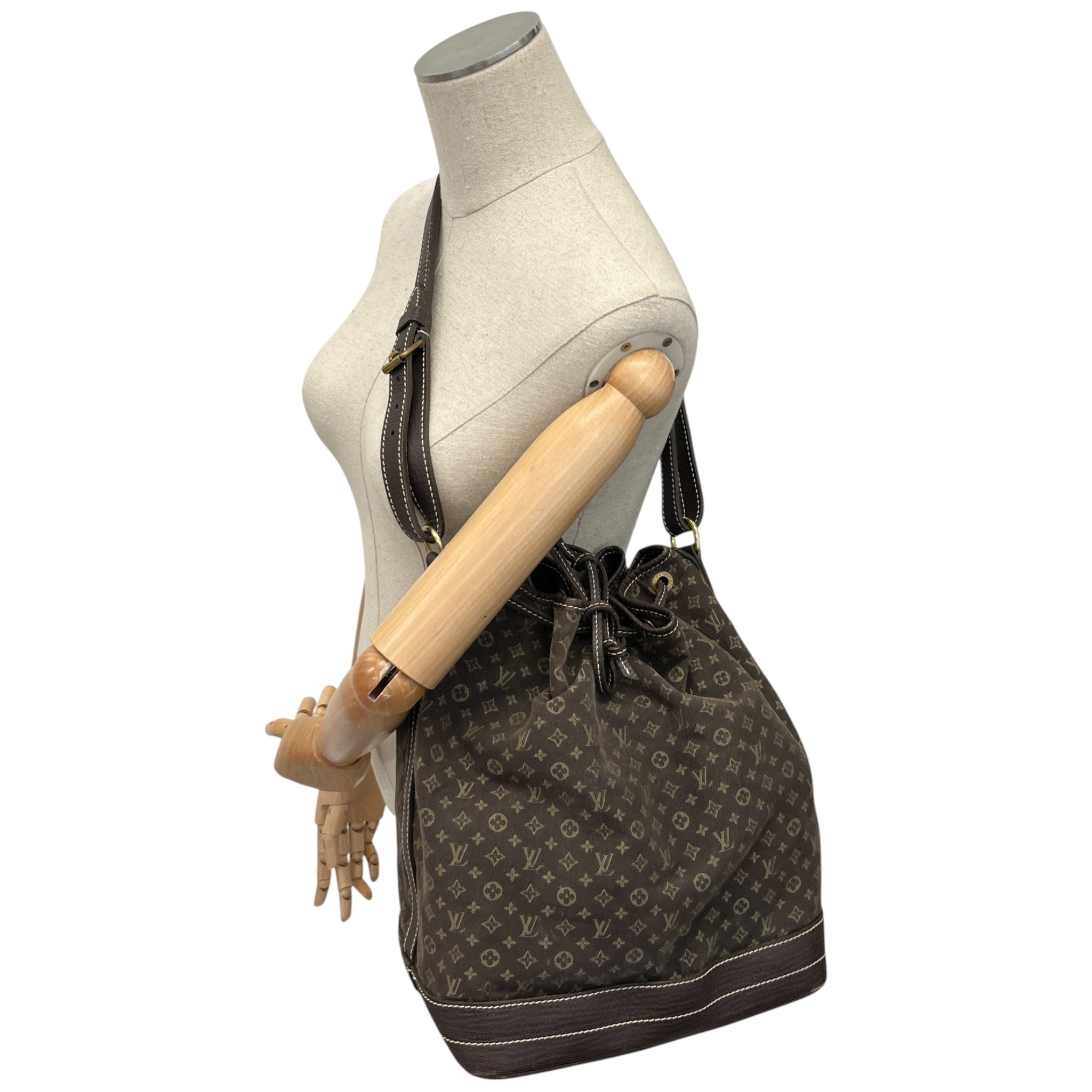 Women's Monogram Lin Noé Bucket Bag Brown
