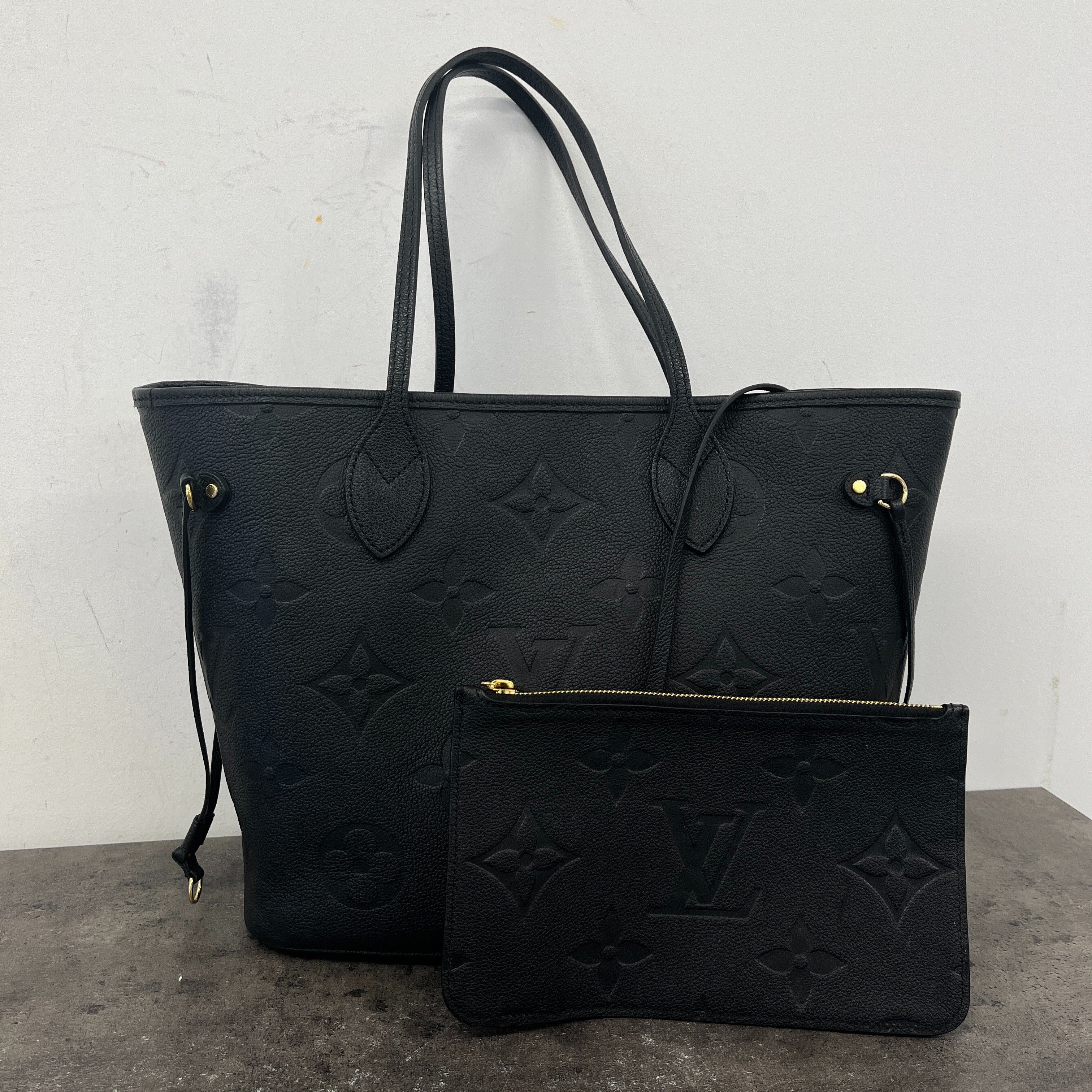 Women's Monogram Empreinte Leather Neverfull Mm Tote Bag Black