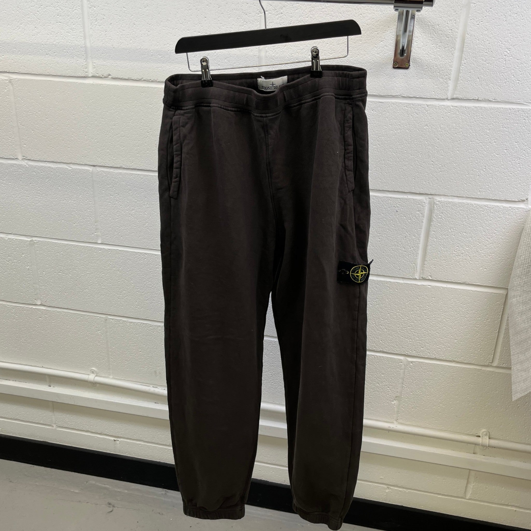 Men's Applique Logo Joggers Charcoal Size L