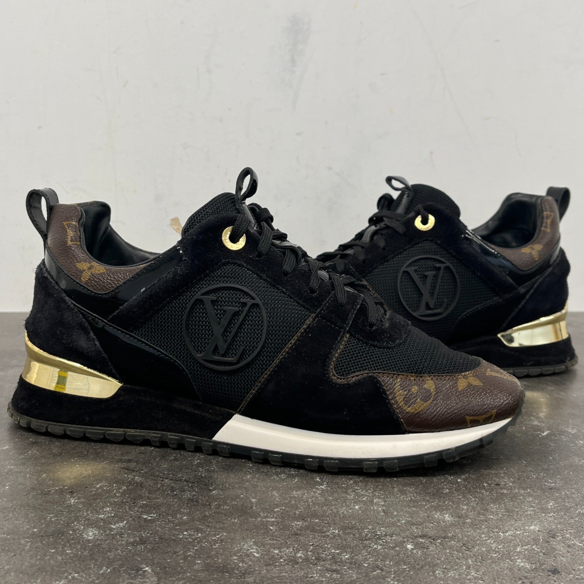 Women's Run Away Low Trainers Black Size EU 38.5 / UK 5.5