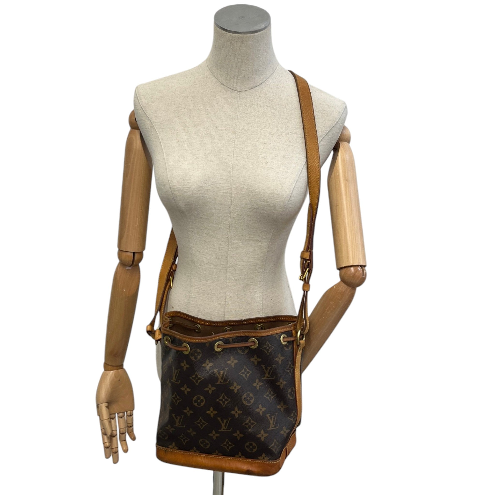 Women's Noé Bb Bucket Bag Brown