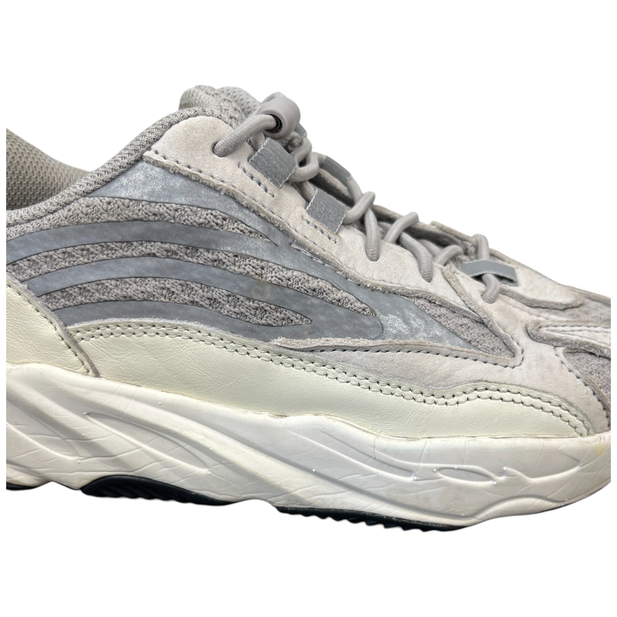 Women's Boost 700 Low Trainers Grey Size EU 35.5 / UK 2.5