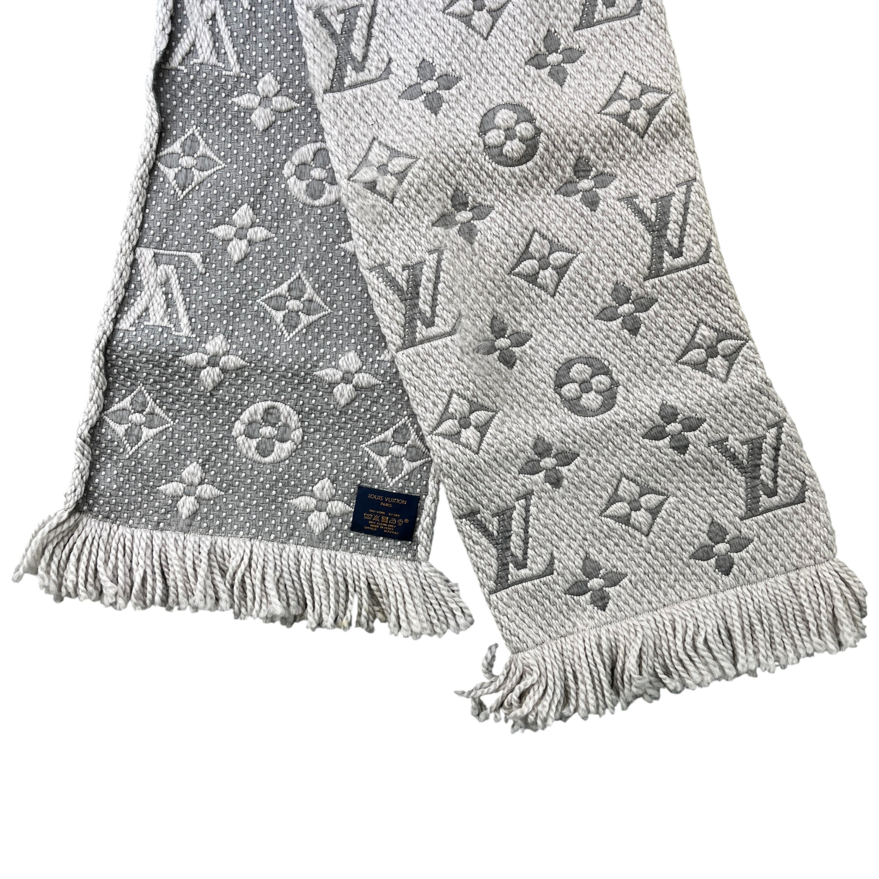 Monogram Logomania Scarf Grey