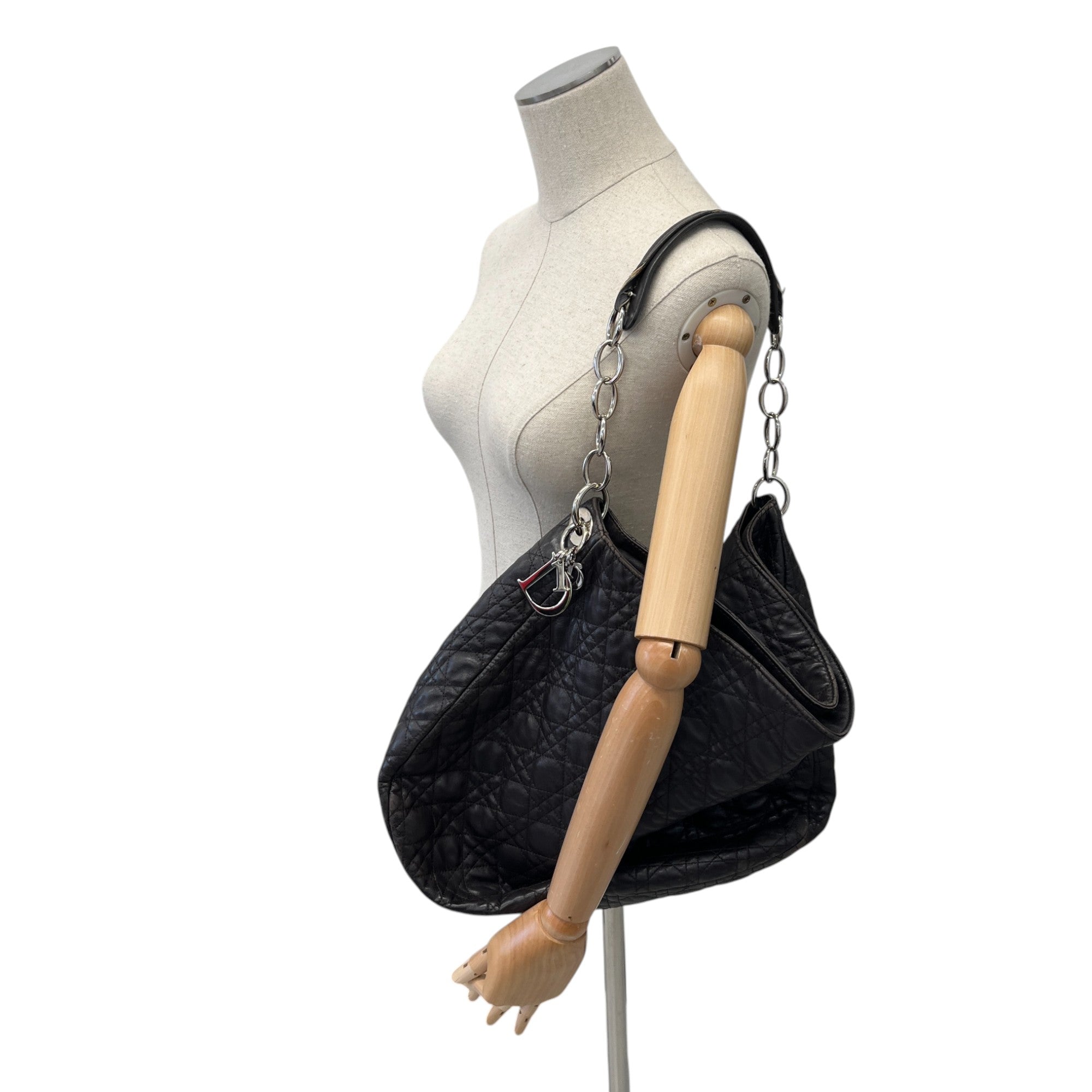 Women's Soft Cannage Shopper Bag Black