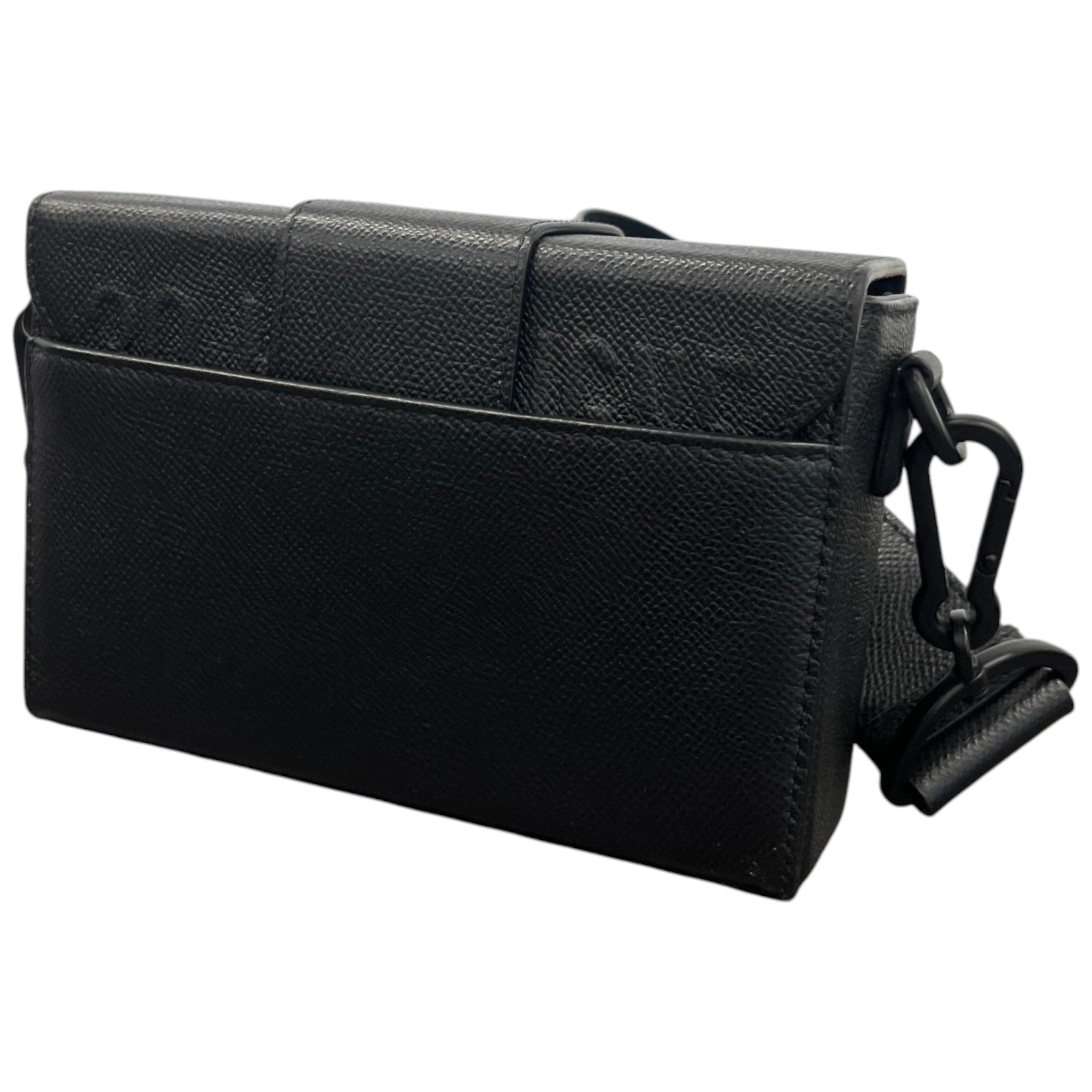 Women's 30 Montaigne Box Handbag Black