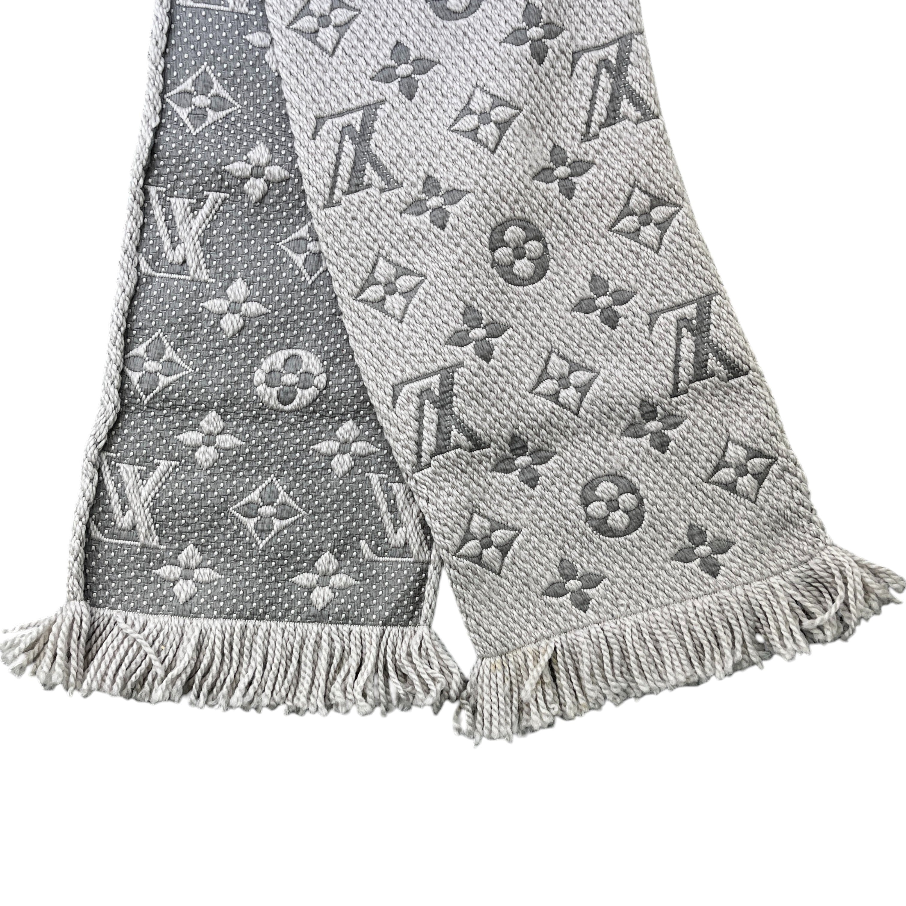 Monogram Logomania Scarf Grey