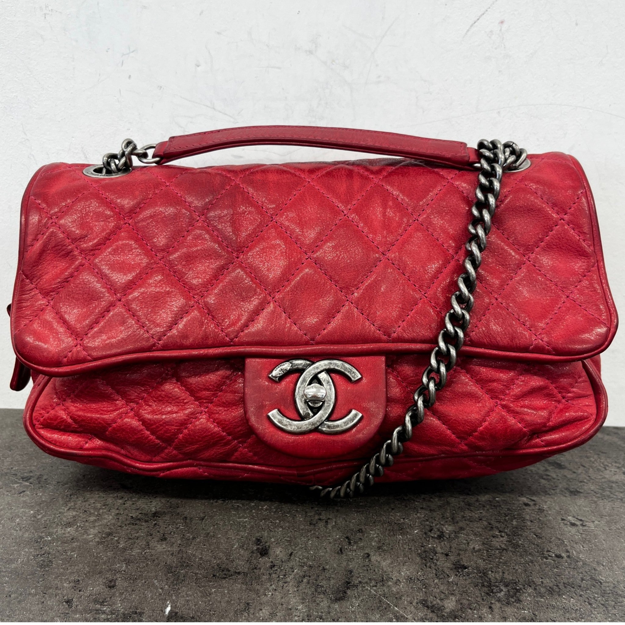 Women's Cc Shiva Flap Bag Red