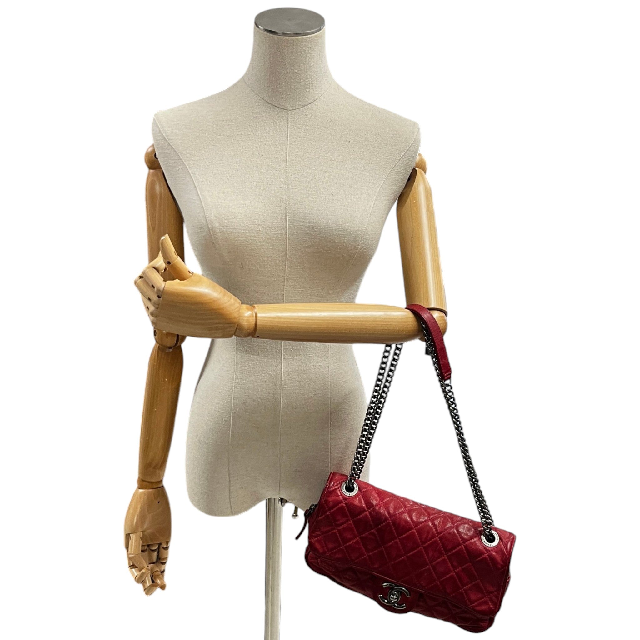 Women's Cc Shiva Flap Bag Red