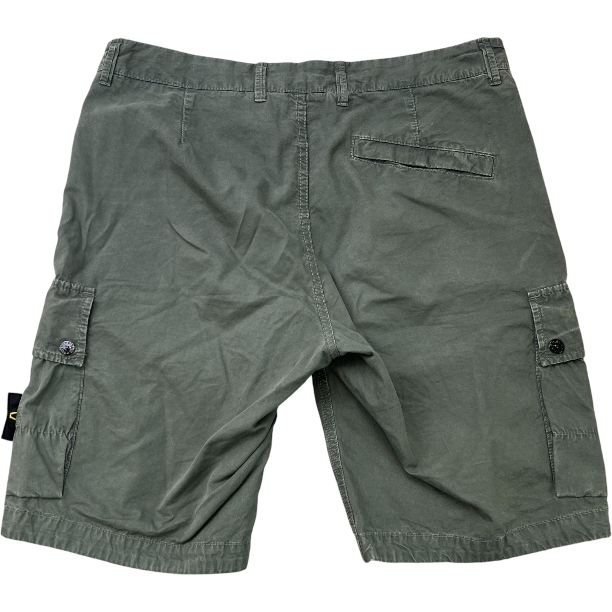 Men's Applique Logo Shorts Khaki Size Waist 34"