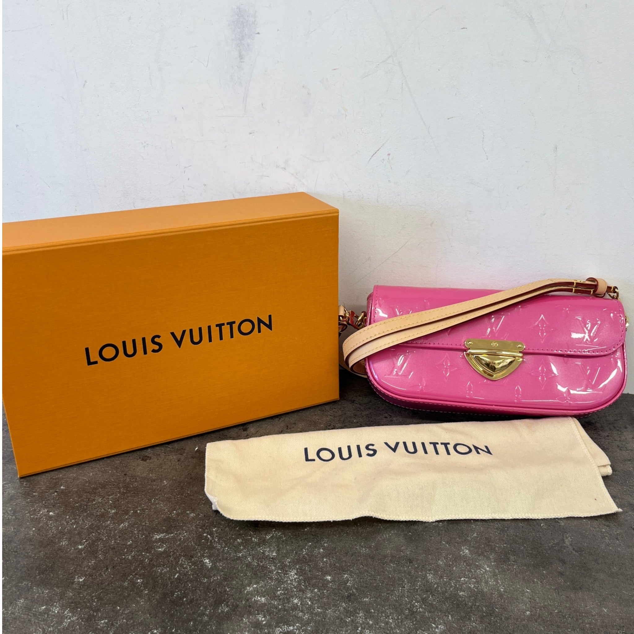 Women's Malibu Pochette Handbag Pink