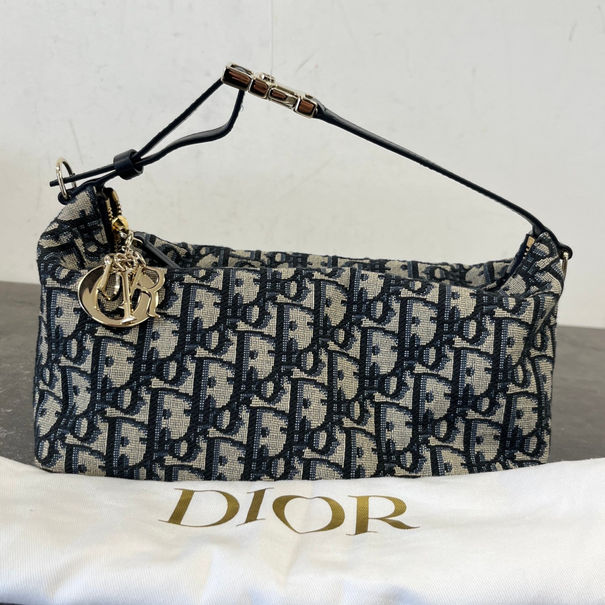 Women's Medium Diortravel Nomad Bag Navy