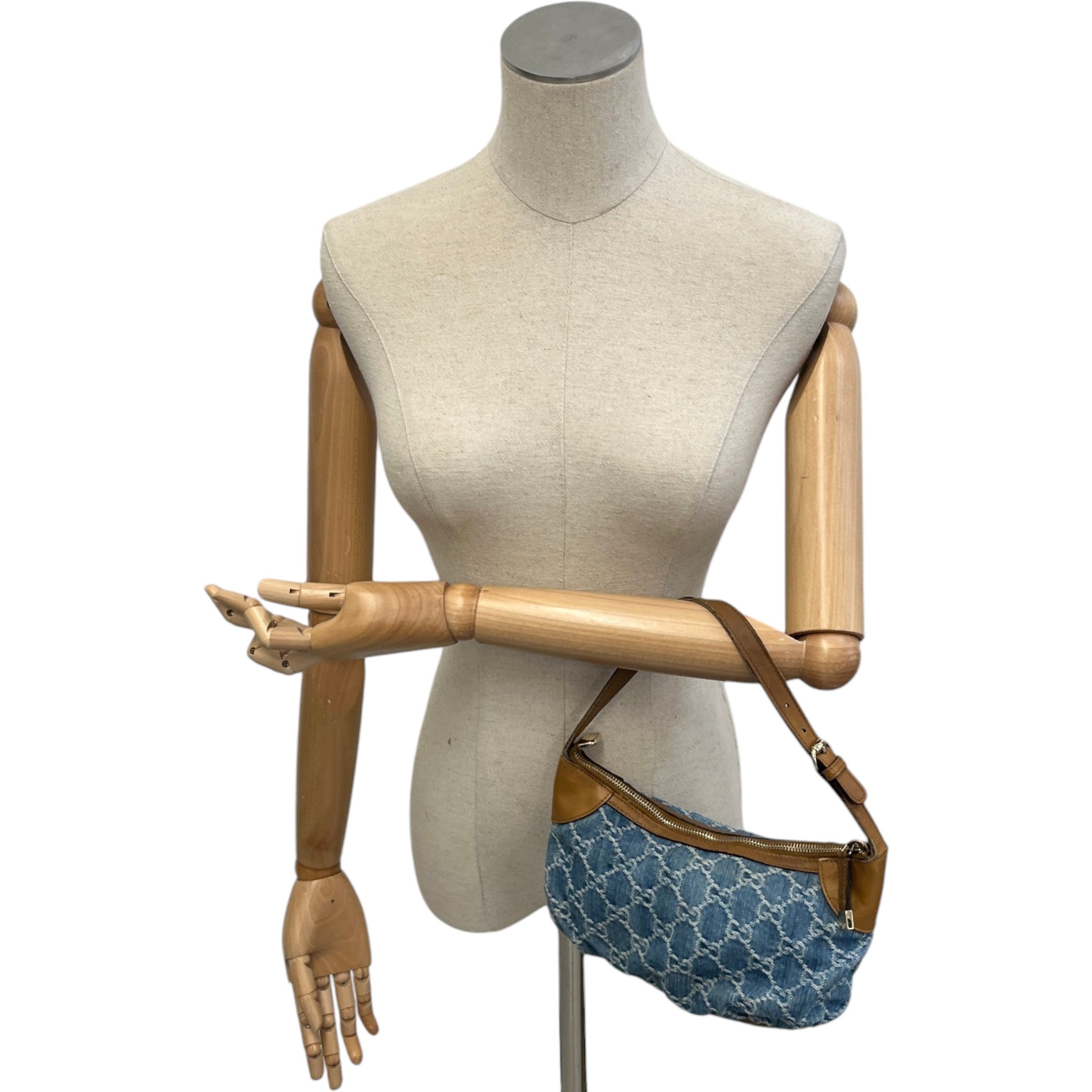Women's Gg Supreme Mini Hobo Bag Blue