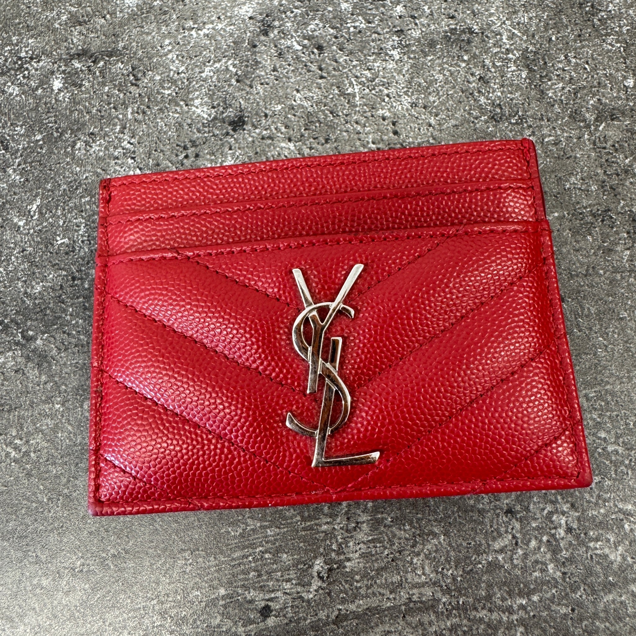 Women's Cassandre Matelassé Wallet Red
