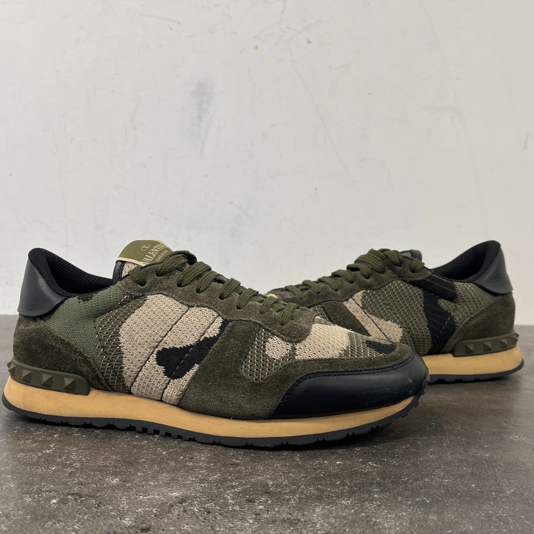 Men's Rockrunner Camouflage Low Trainers Khaki Size EU 39.5 / UK 5.5