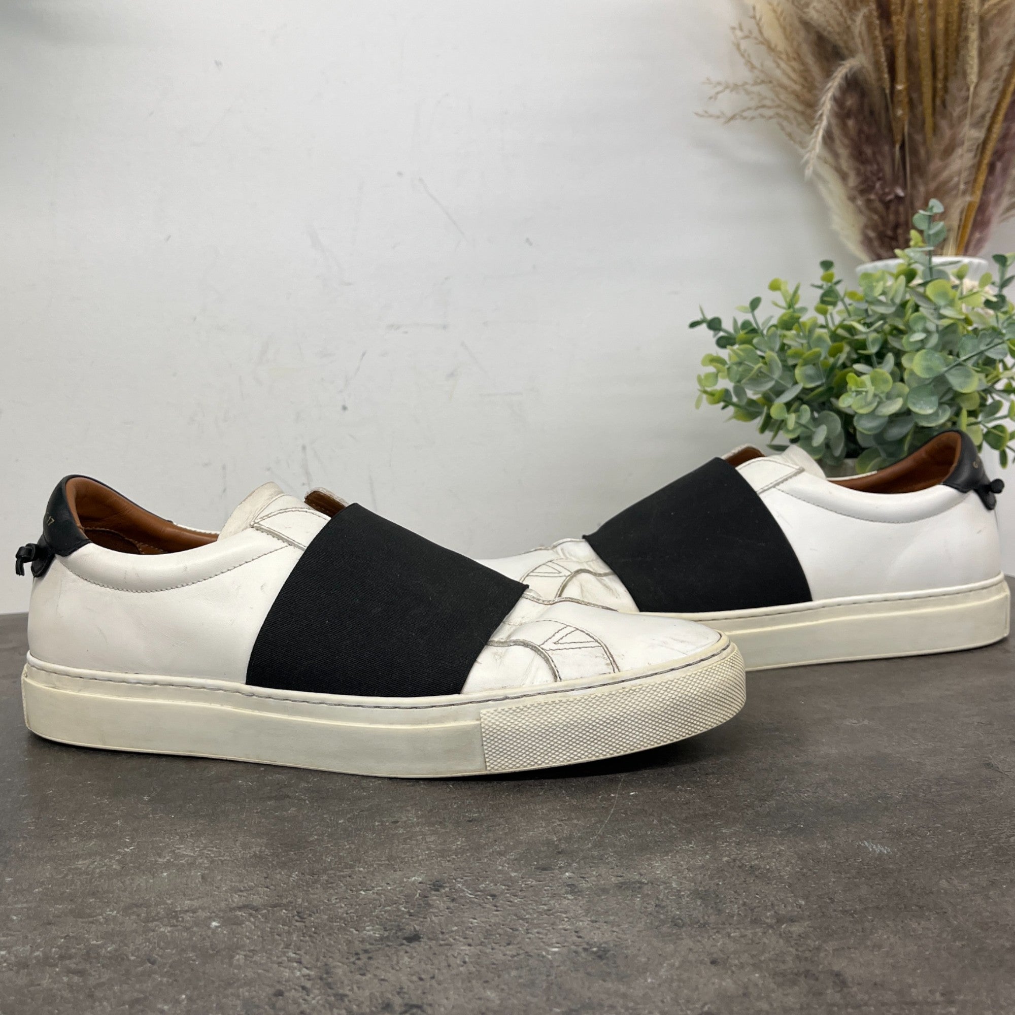 Men's Elastic Strap Skate Low Trainers White Size EU 41 / UK 7