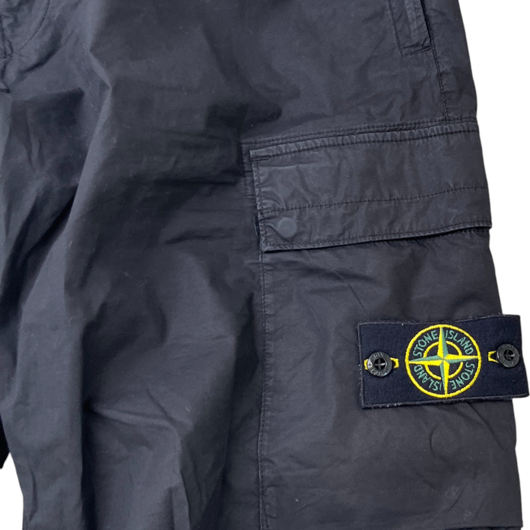 Men's Applique Logo Cargos Black Size Waist 38"