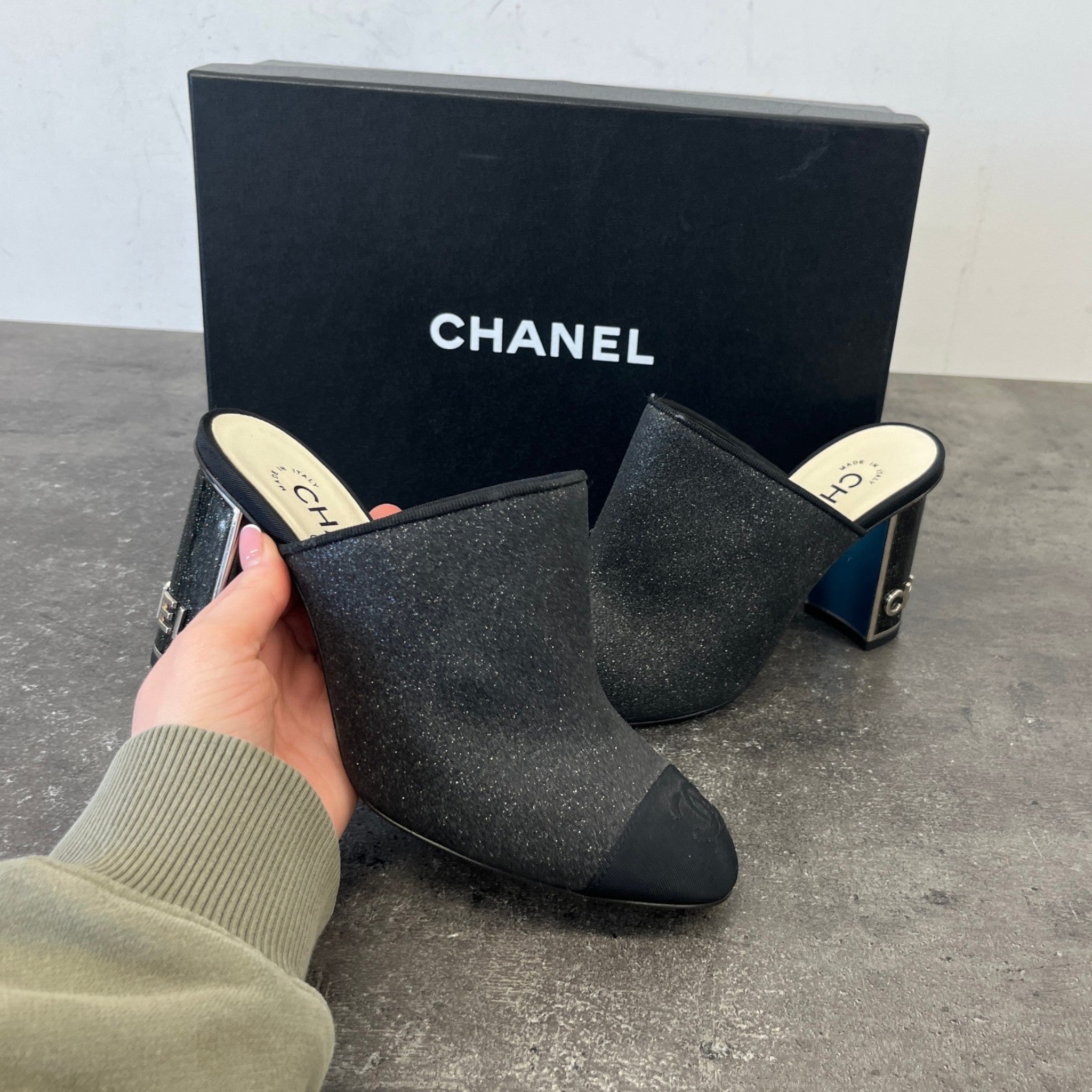 Women's Glitter Cap-Toe Heels Black Size EU 36.5 / UK 3.5