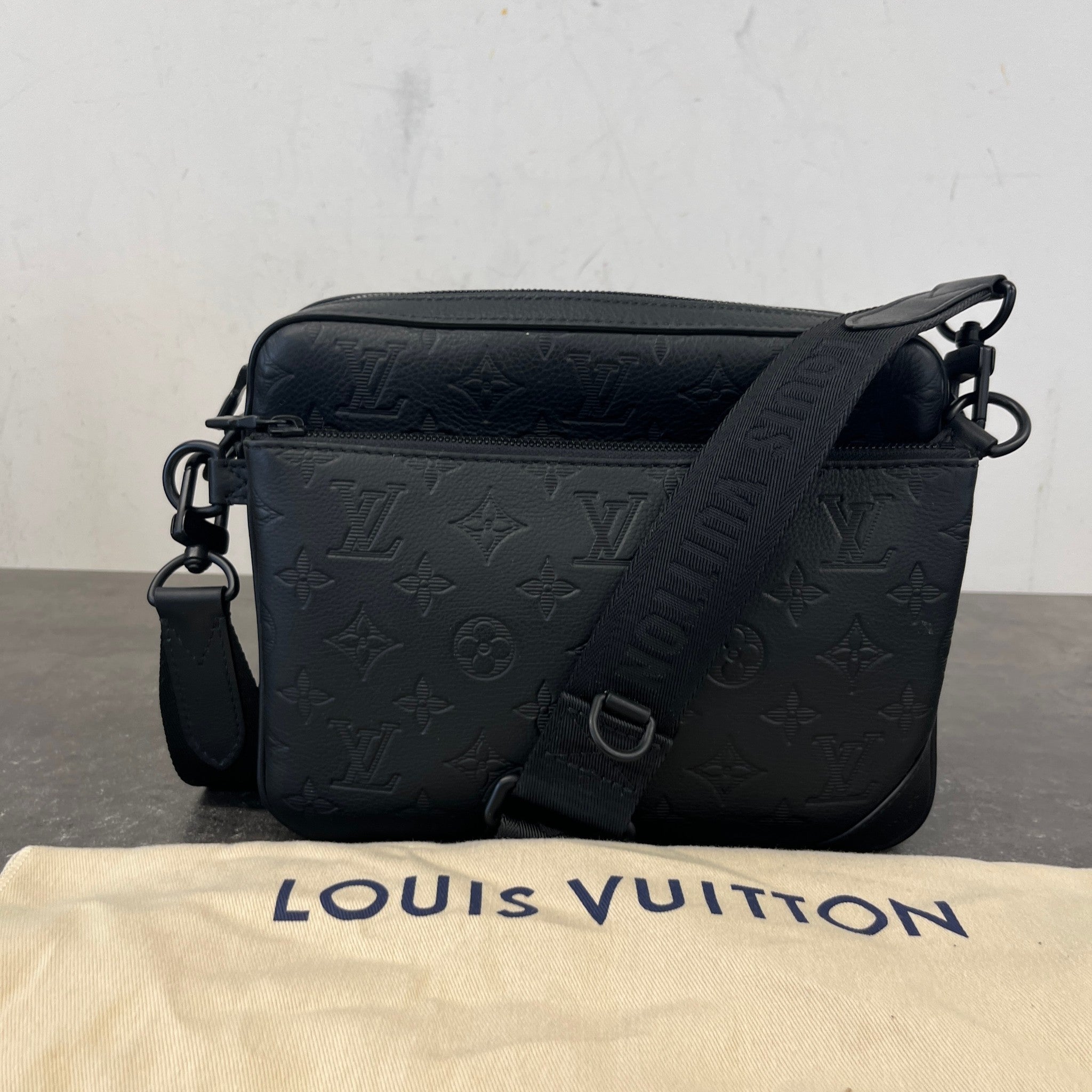 Men's Monogram Shadow Trio Messenger Bag Black
