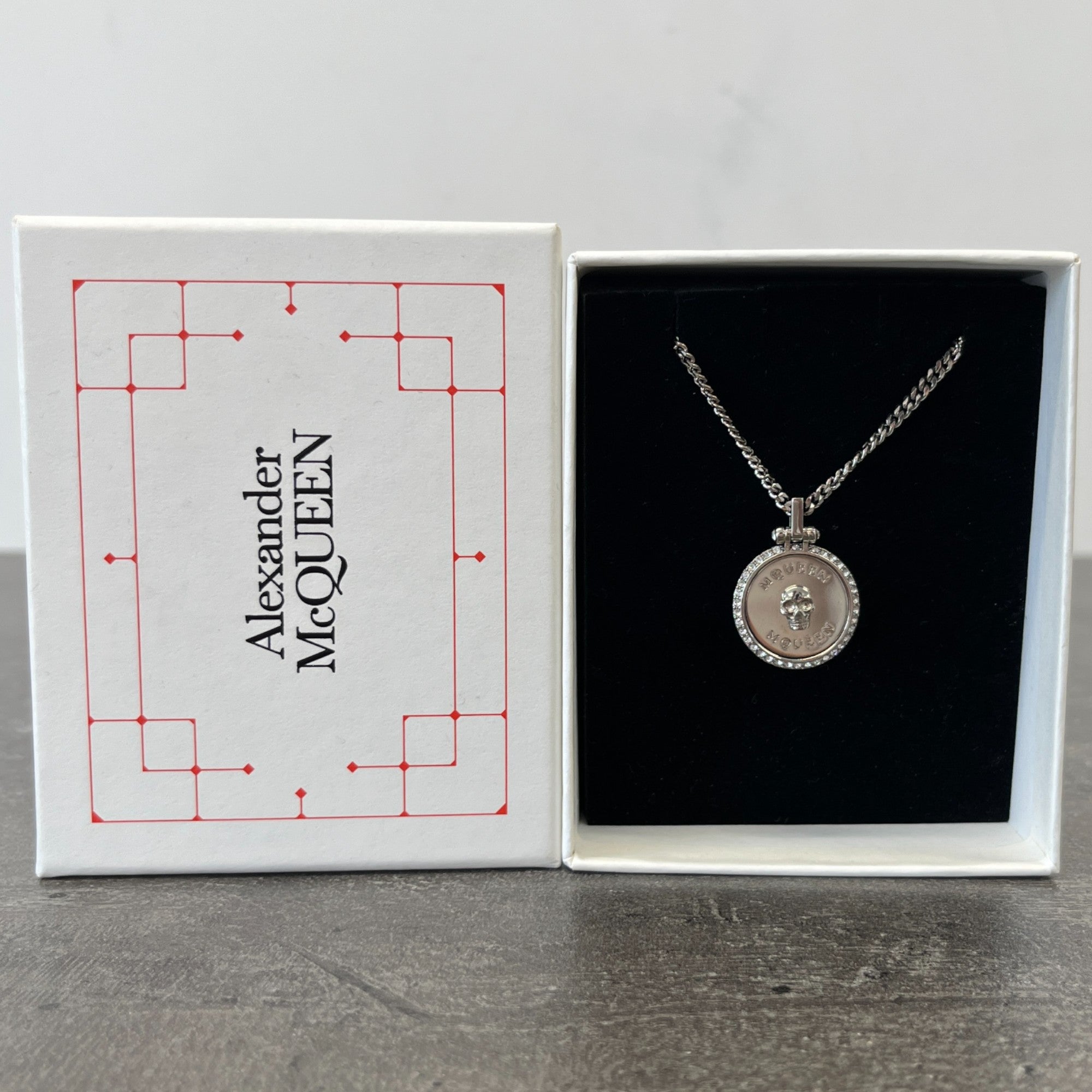 Women's Sovereign Skull Embellished Necklace Silver