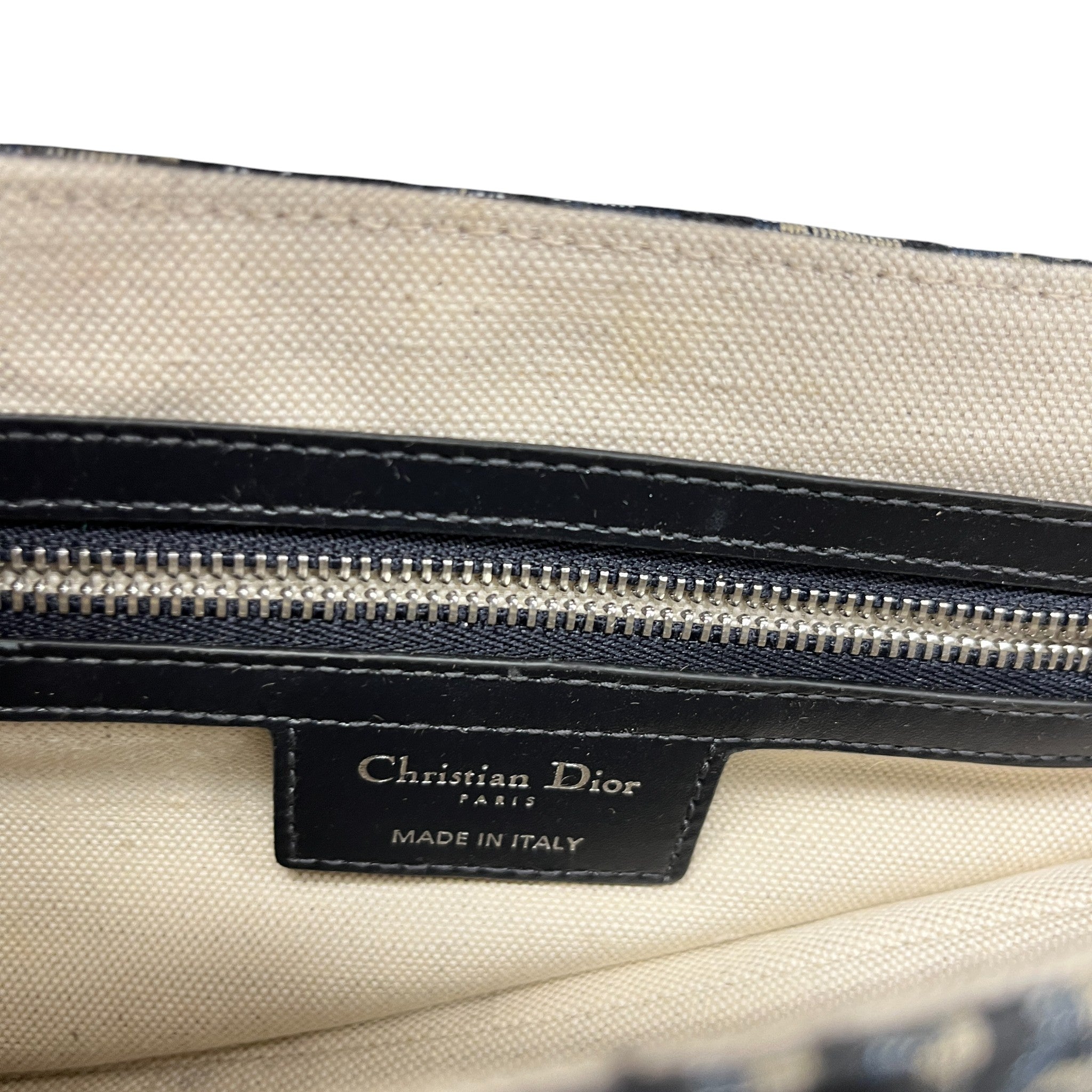 Women's Oblique Saddle Medium Bag Navy