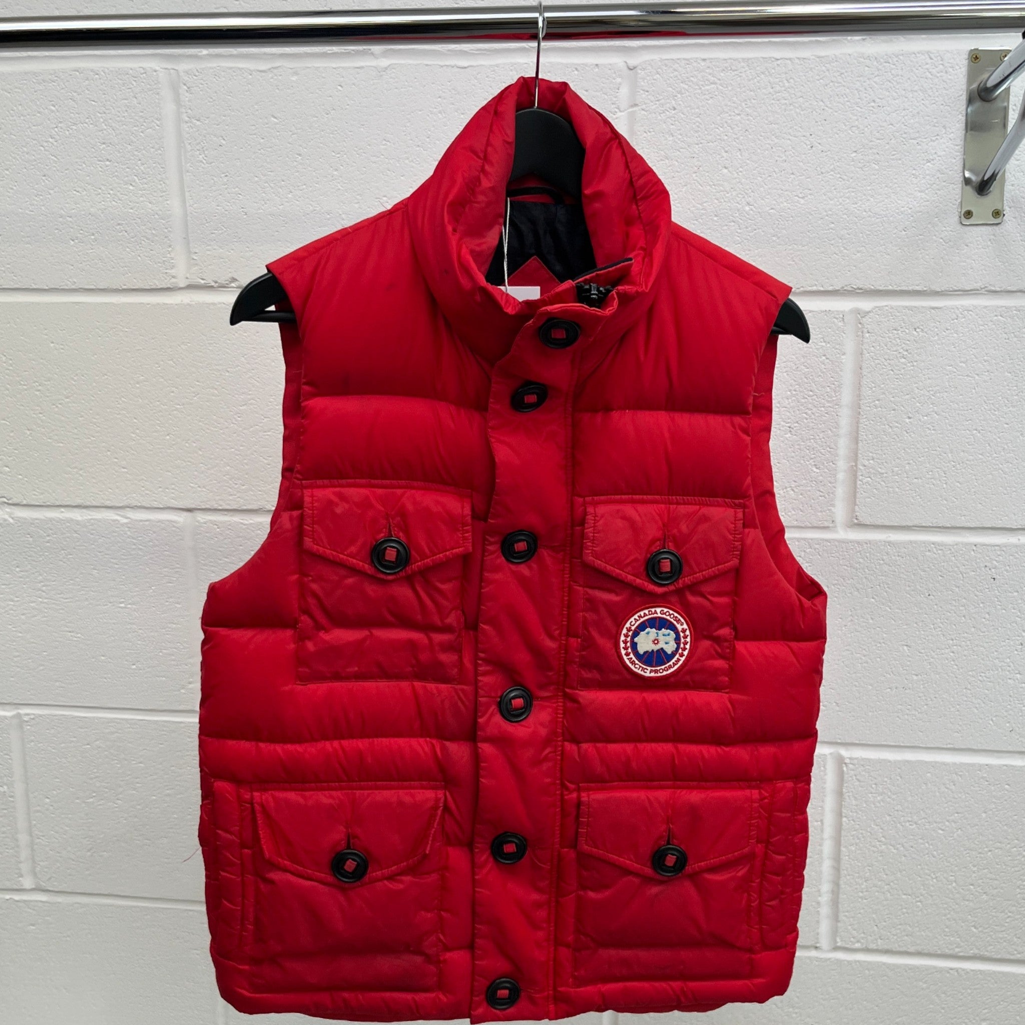 Men's Benedict Gilet Red Size S