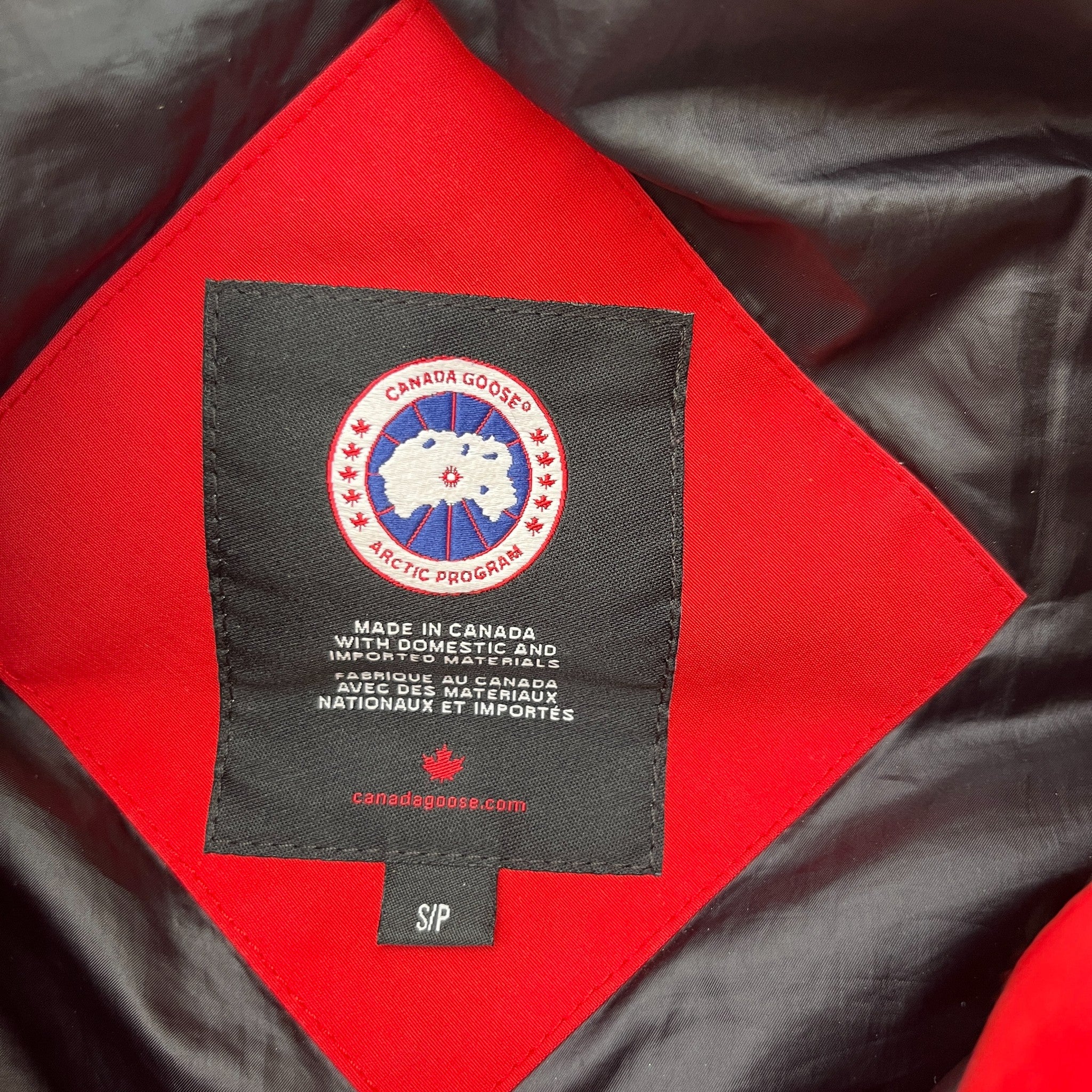 Men's Benedict Gilet Red Size S