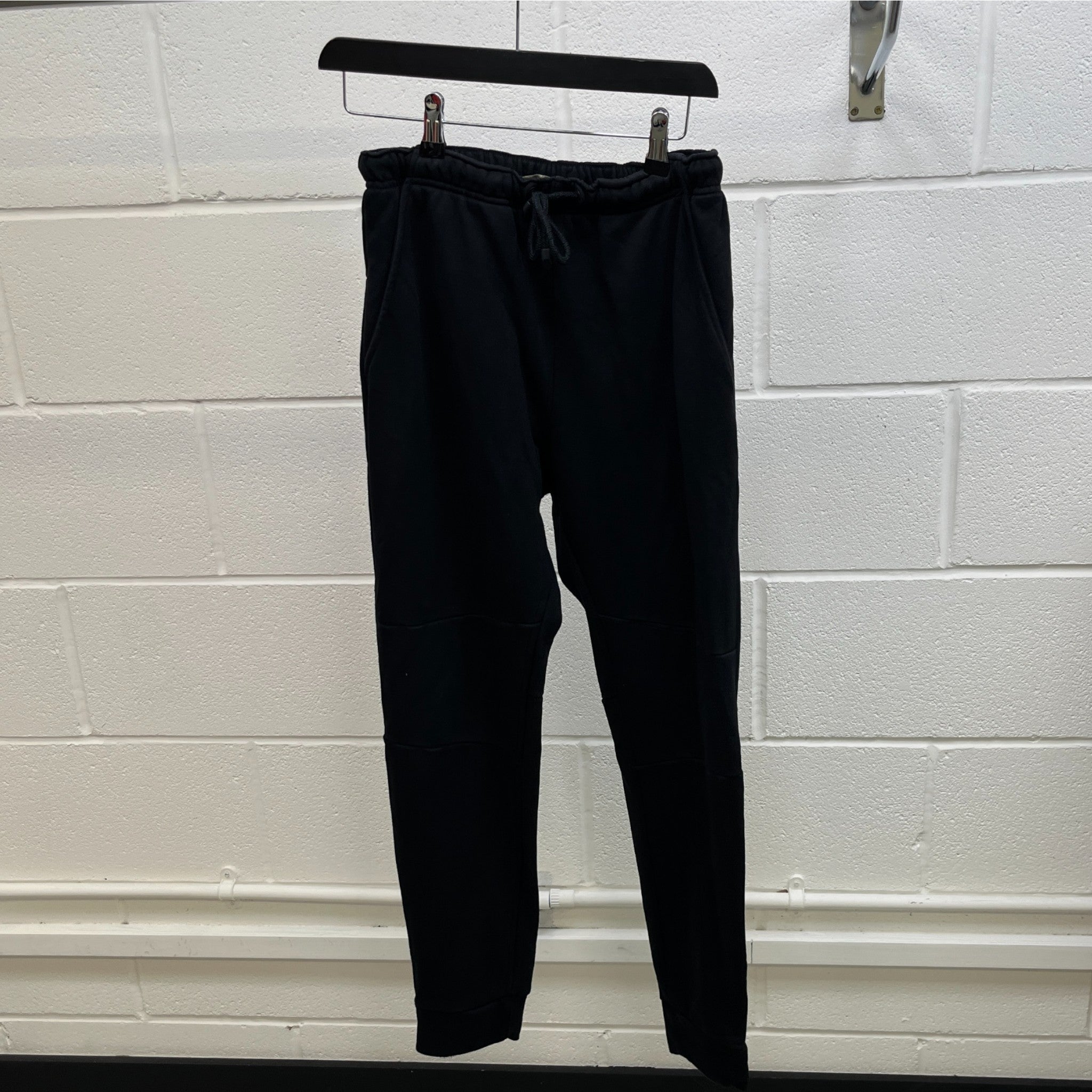 Men's Logo Patch Joggers Black Size IT 48 / UK 32