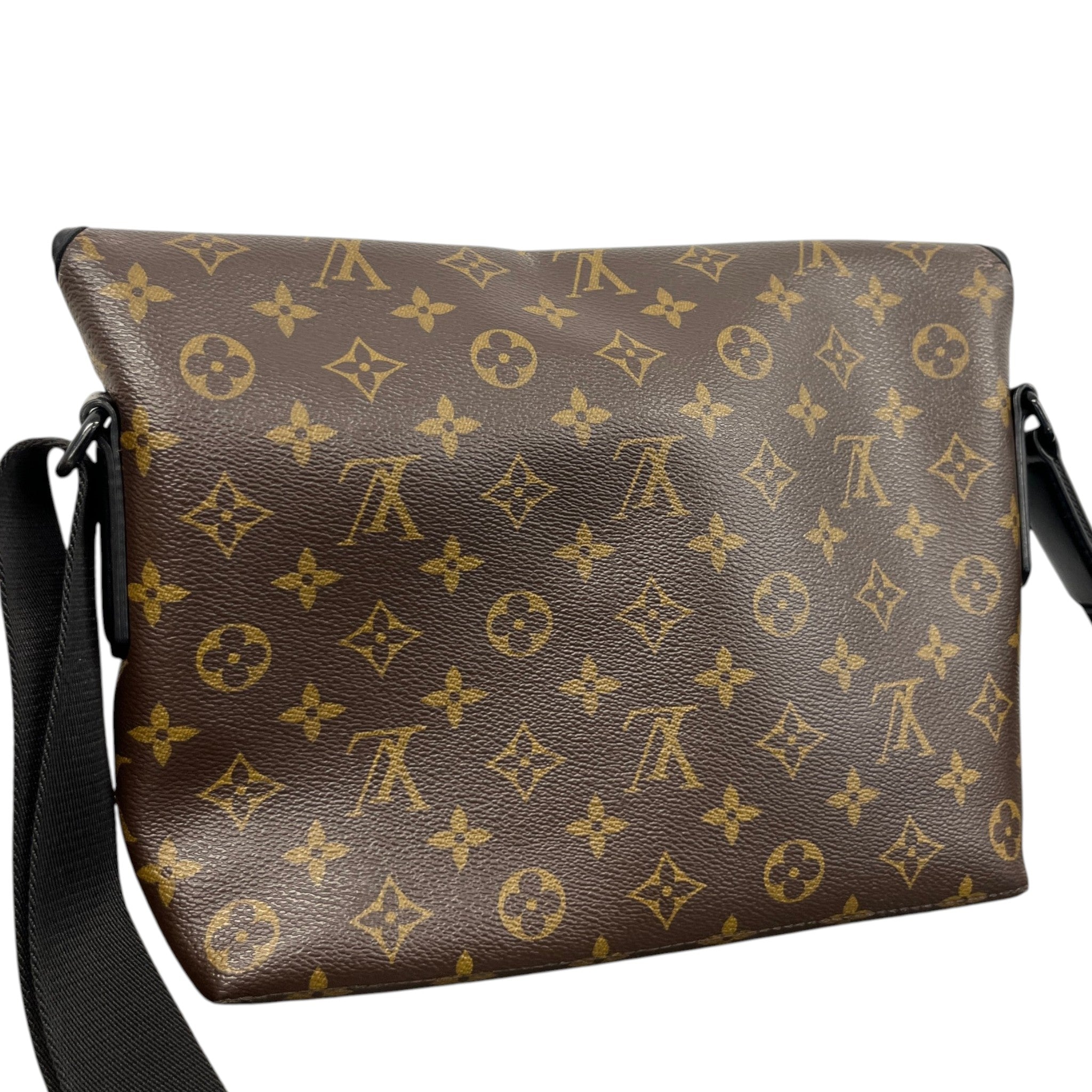 Men's Monogram Magnetic Messenger Bag Brown