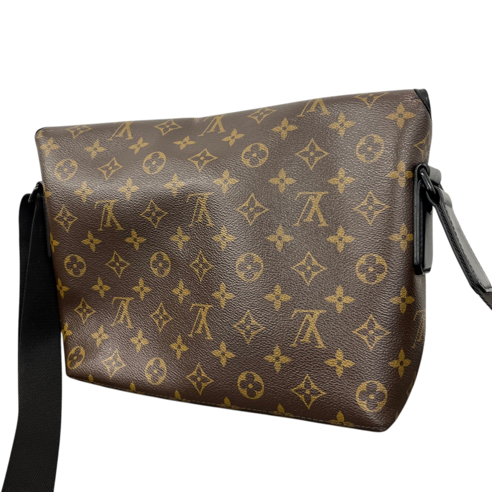 Men's Monogram Magnetic Messenger Bag Brown
