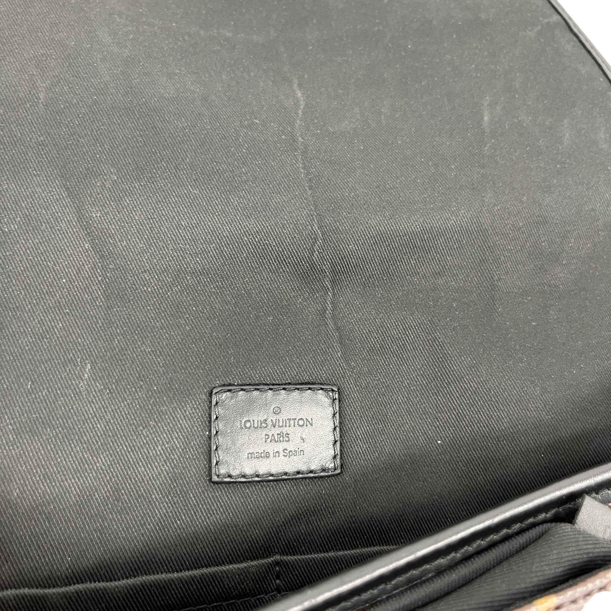 Men's Monogram Magnetic Messenger Bag Brown