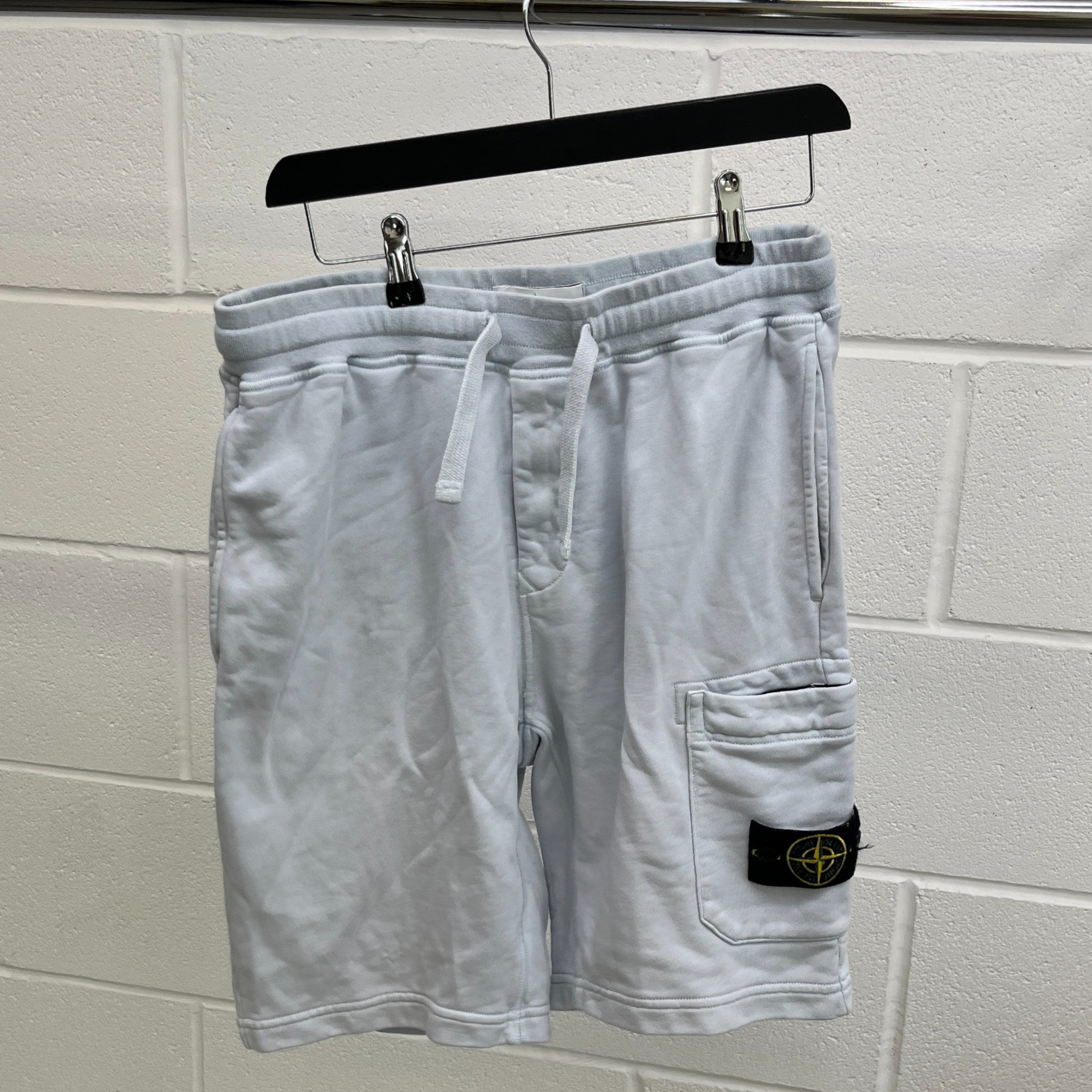 Men's Applique Logo Shorts Blue Size M