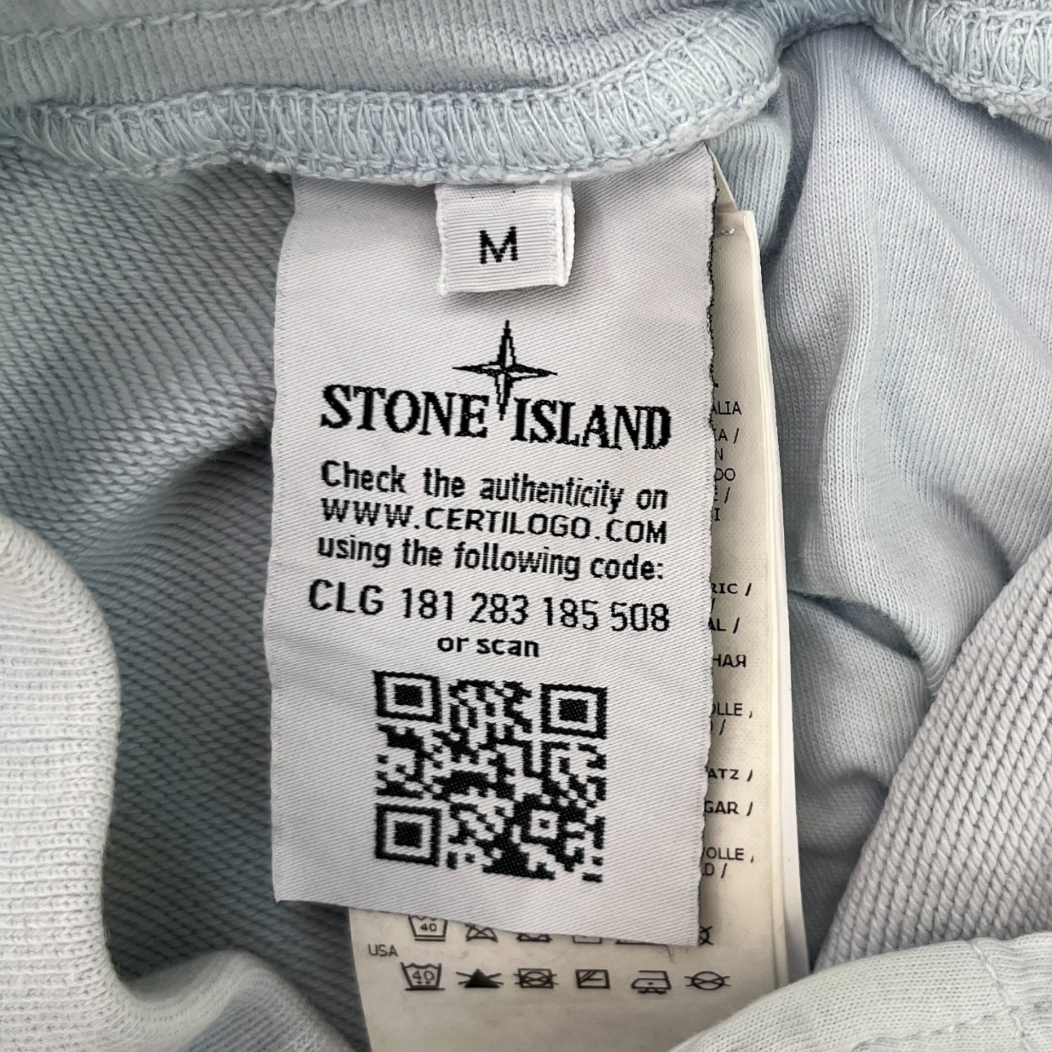 Men's Applique Logo Shorts Blue Size M